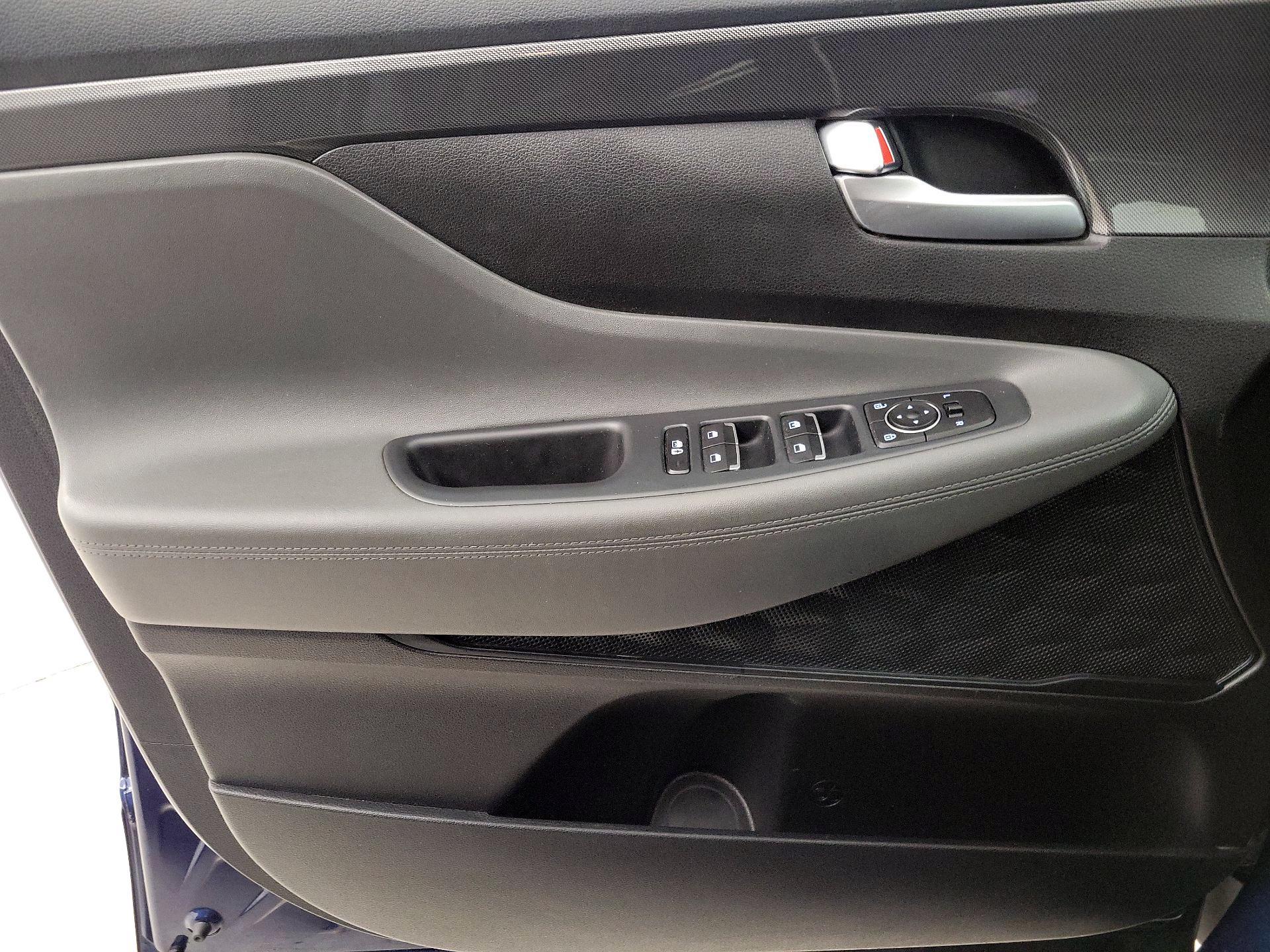 Thumbnail: 2022 Hyundai Santa Fe - 12