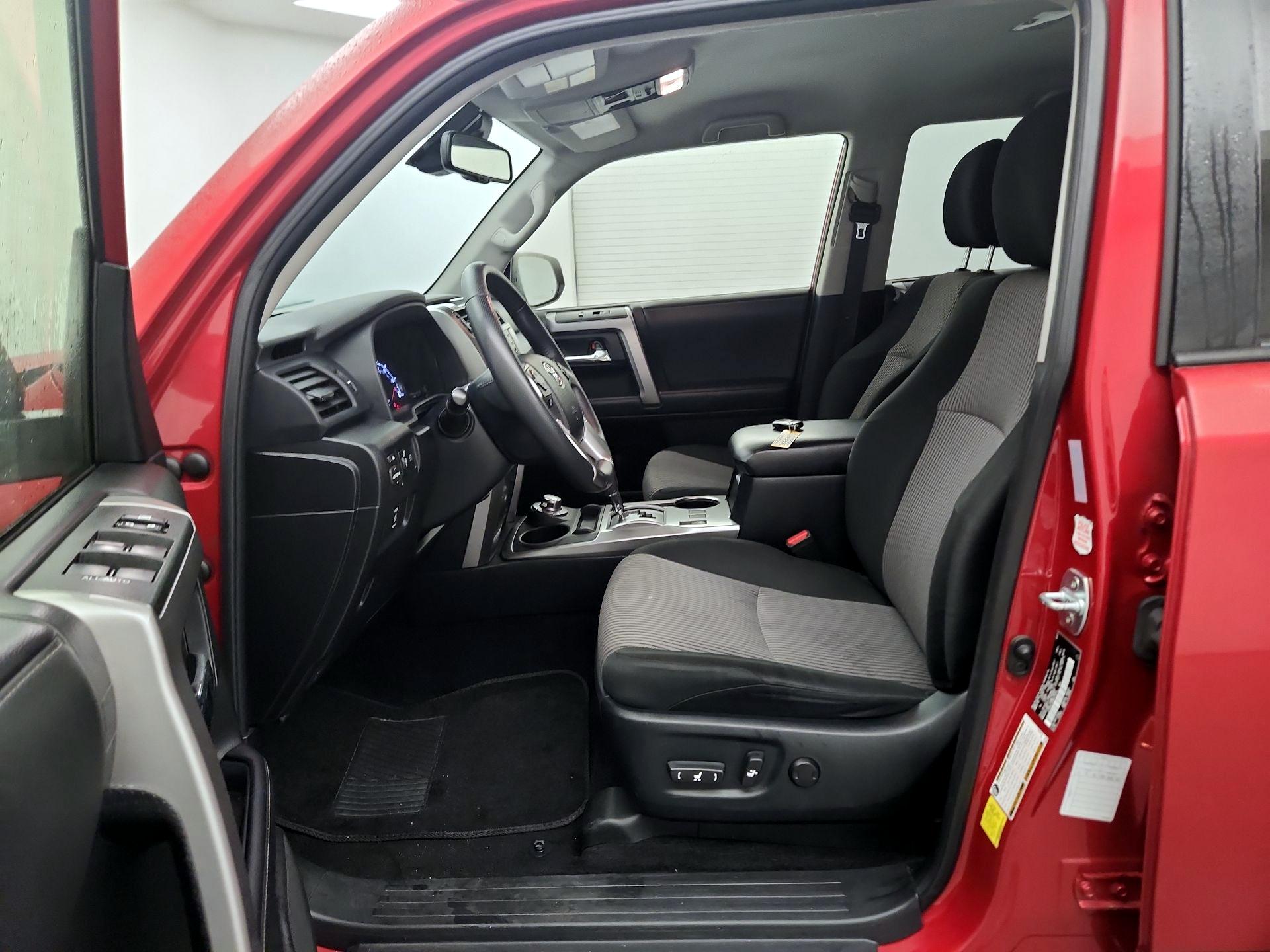 Thumbnail: 2021 Toyota 4Runner - 9