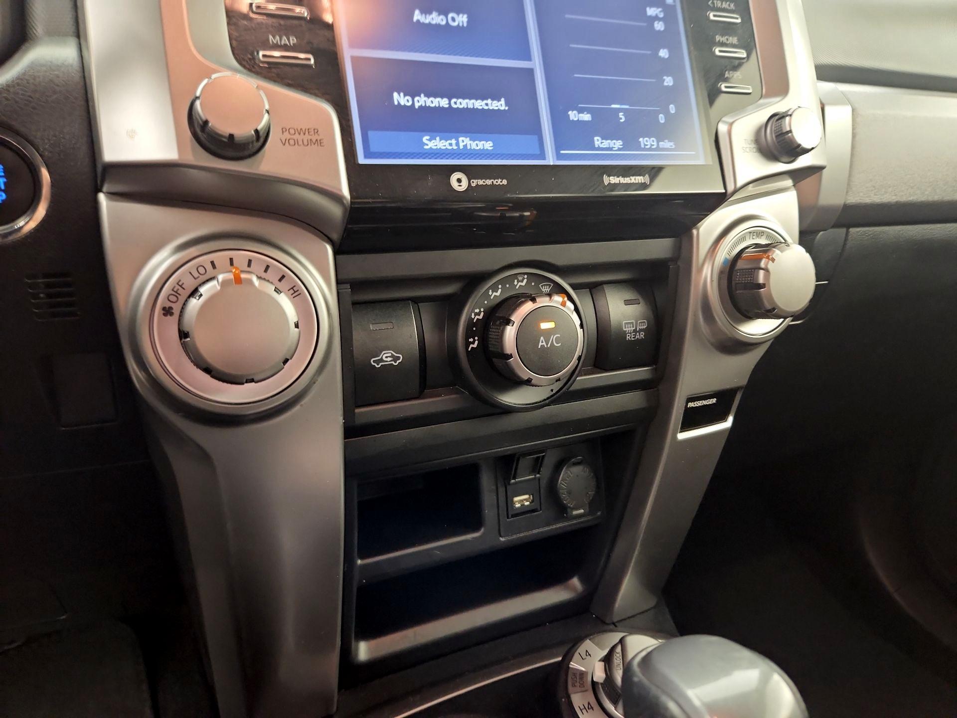 Thumbnail: 2021 Toyota 4Runner - 14