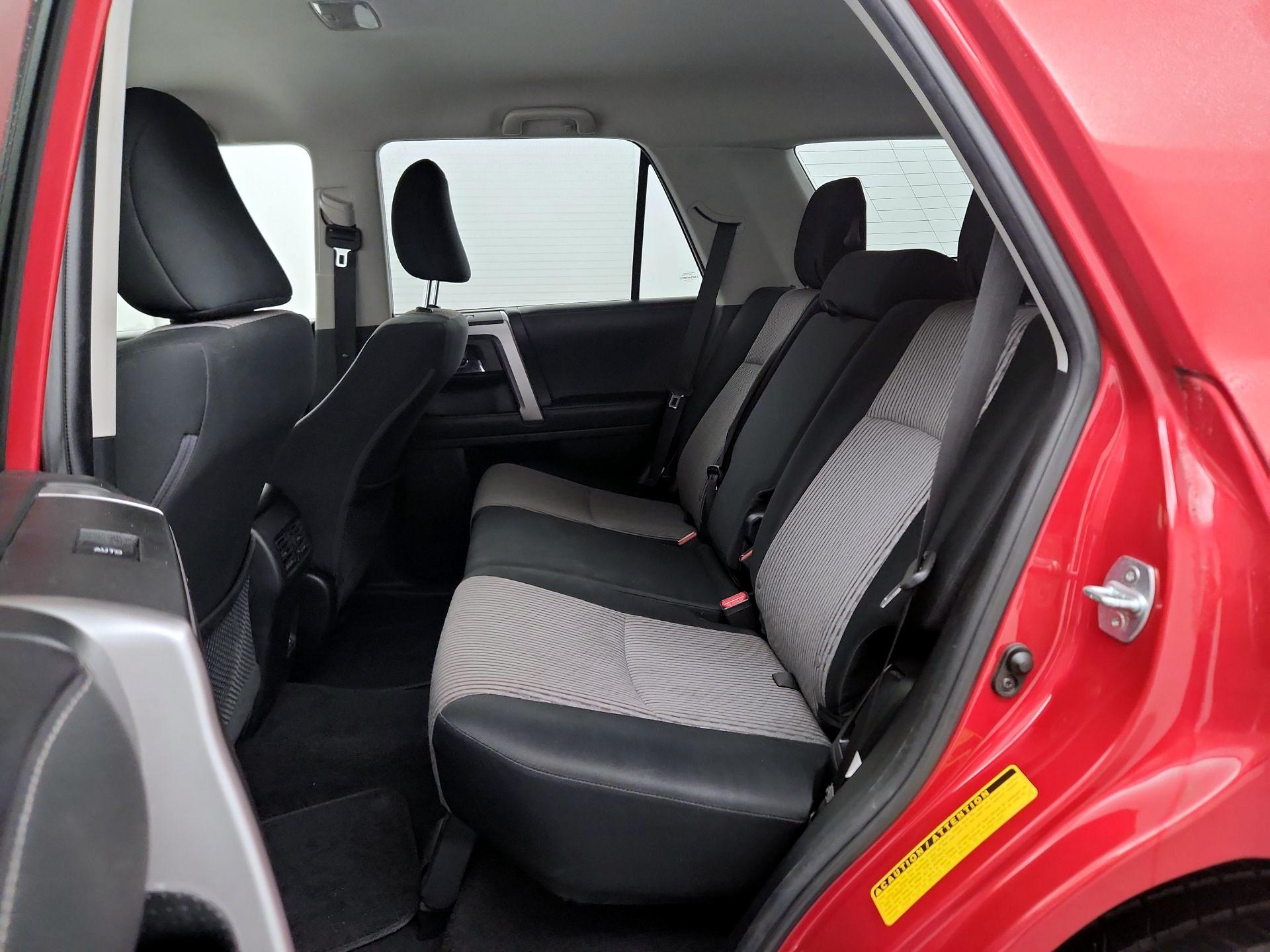 Thumbnail: 2021 Toyota 4Runner - 17