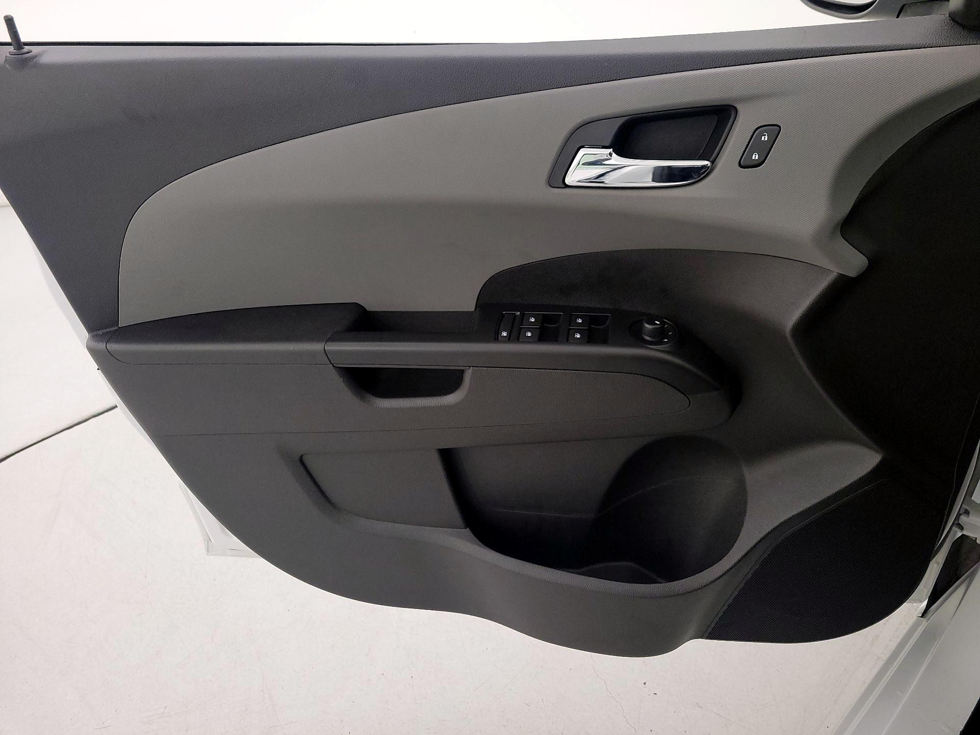 Thumbnail: 2020 Chevrolet Sonic - 12