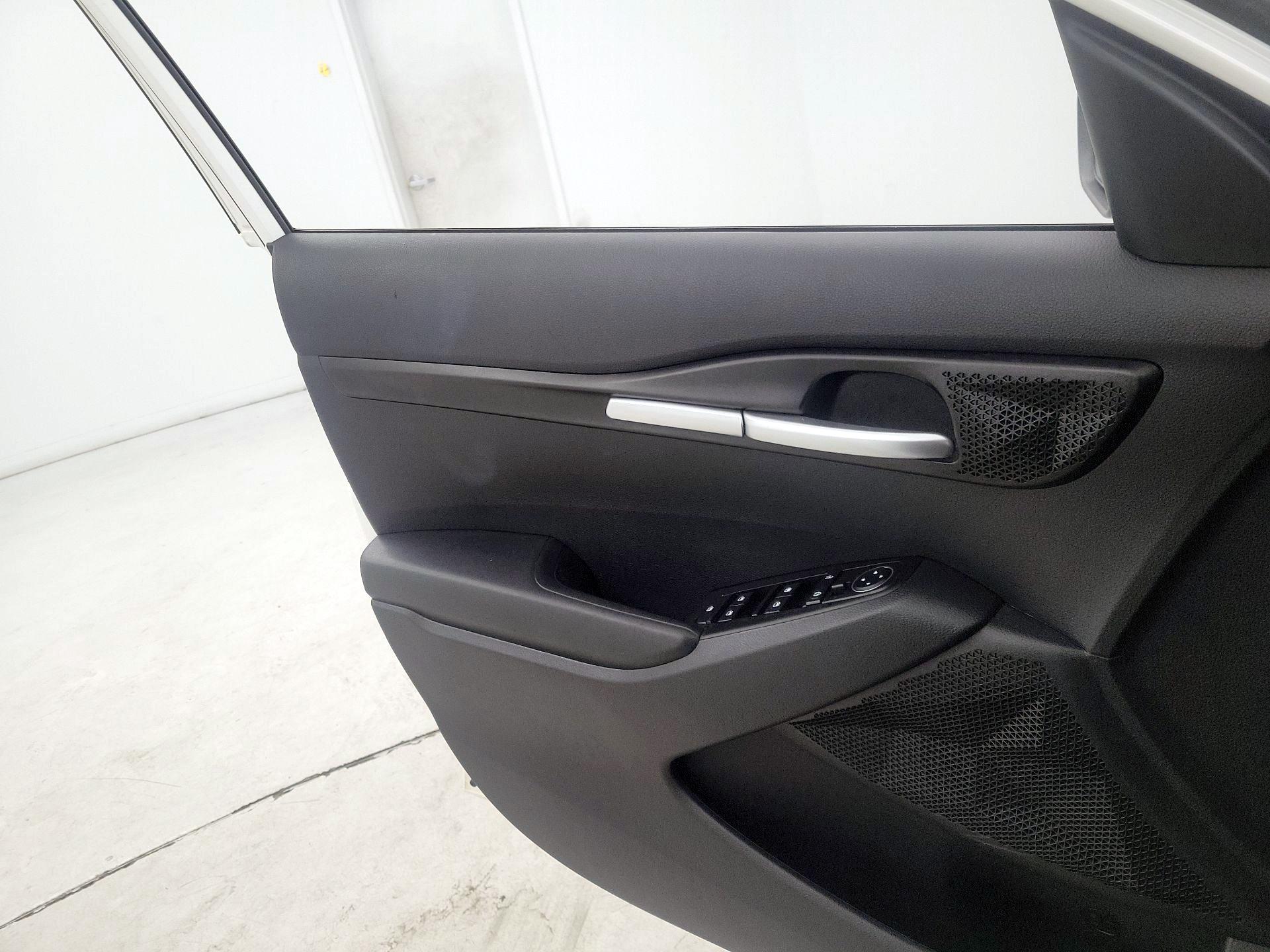 Thumbnail: 2022 Kia Seltos - 12