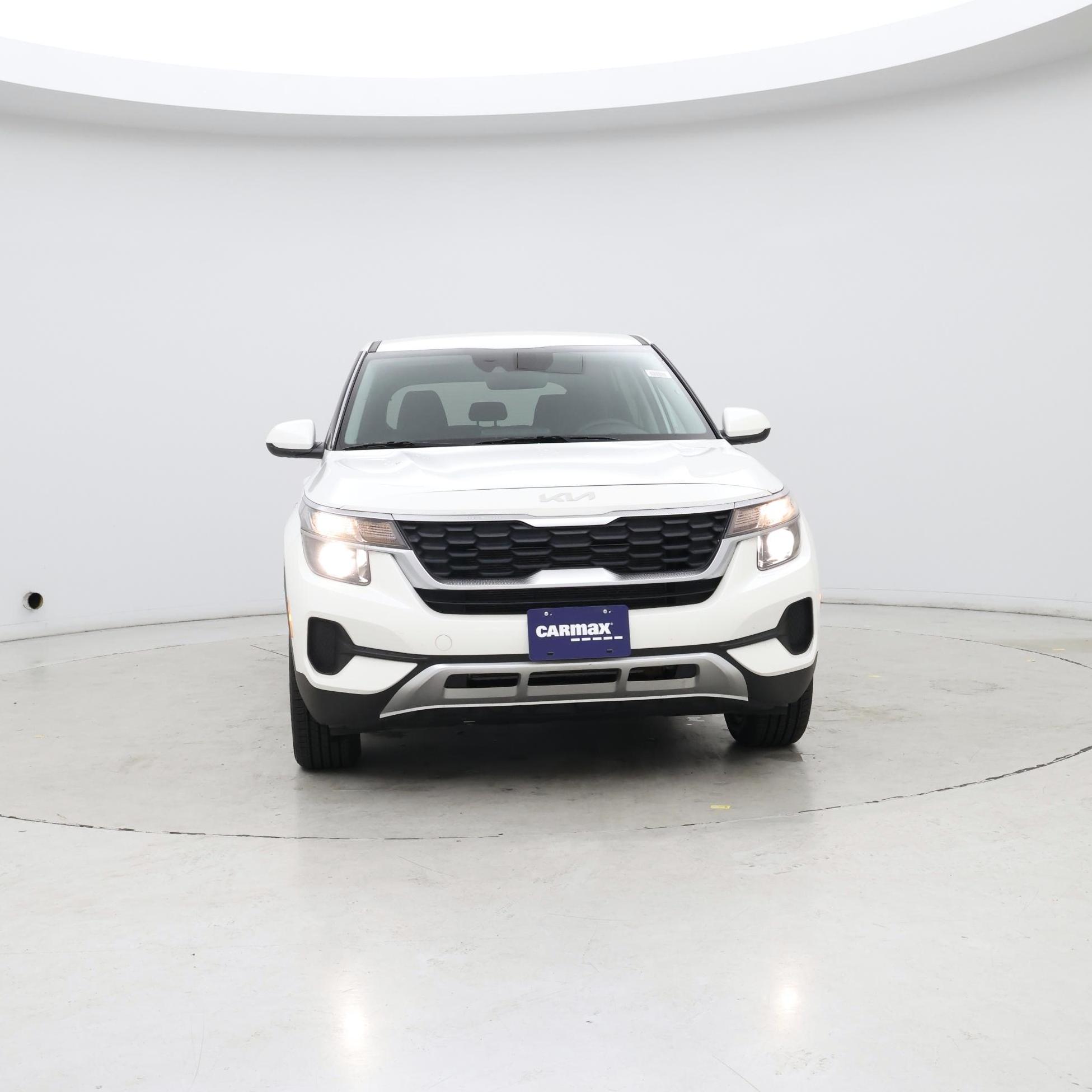 Thumbnail: 2022 Kia Seltos - 5