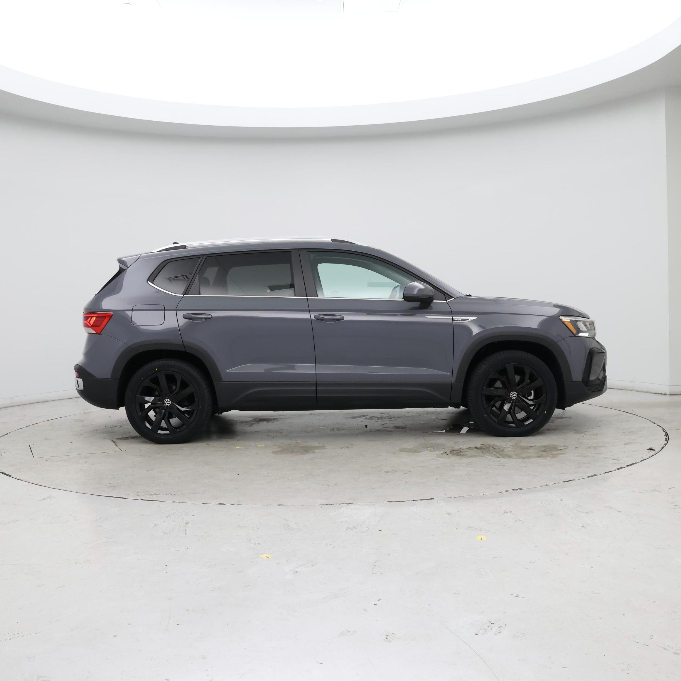Thumbnail: 2022 Volkswagen Taos - 7