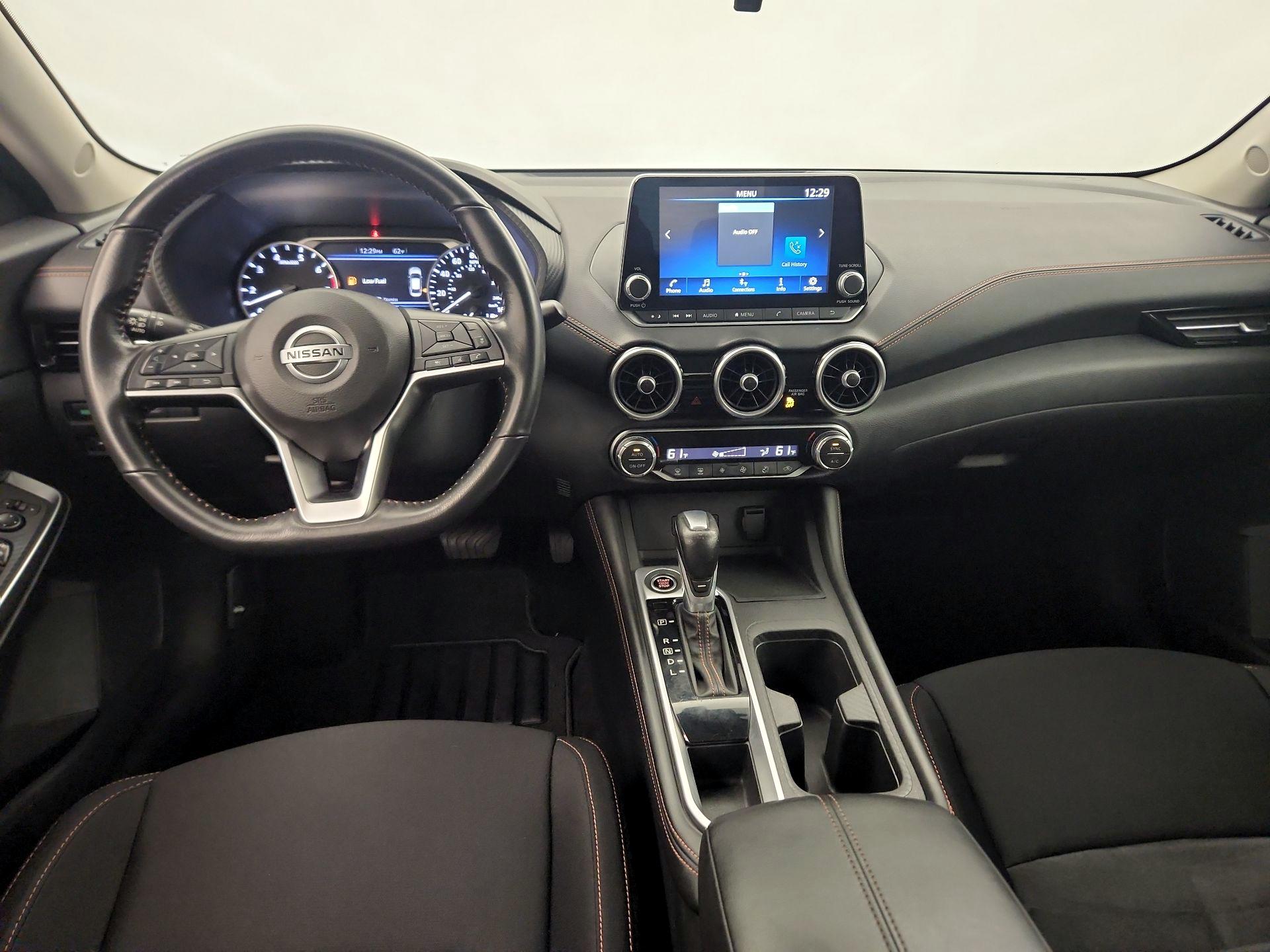Thumbnail: 2022 Nissan Sentra - 9