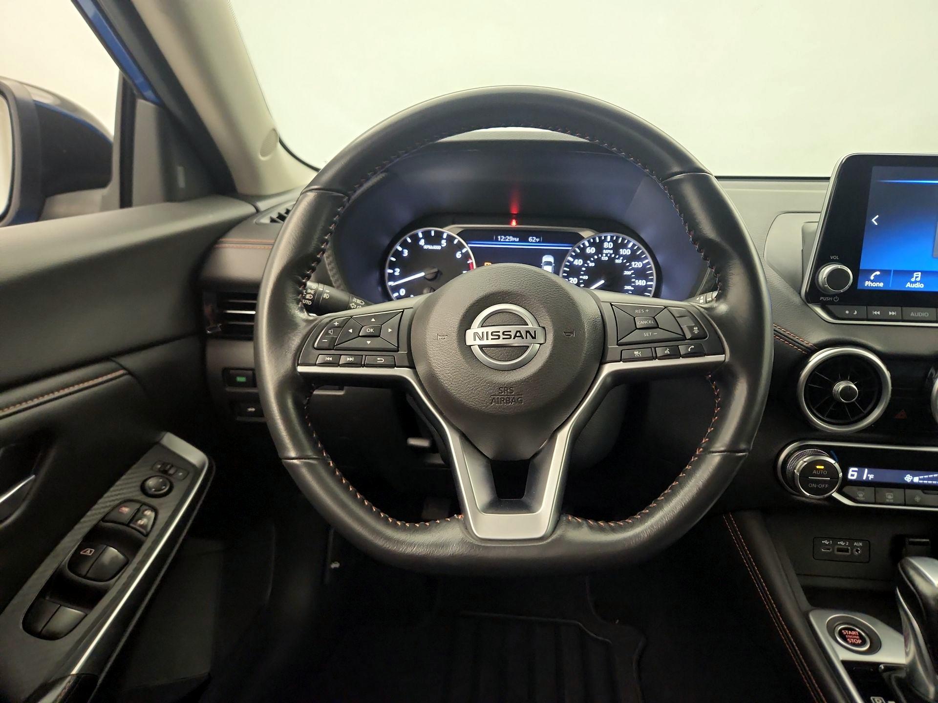 Thumbnail: 2022 Nissan Sentra - 10