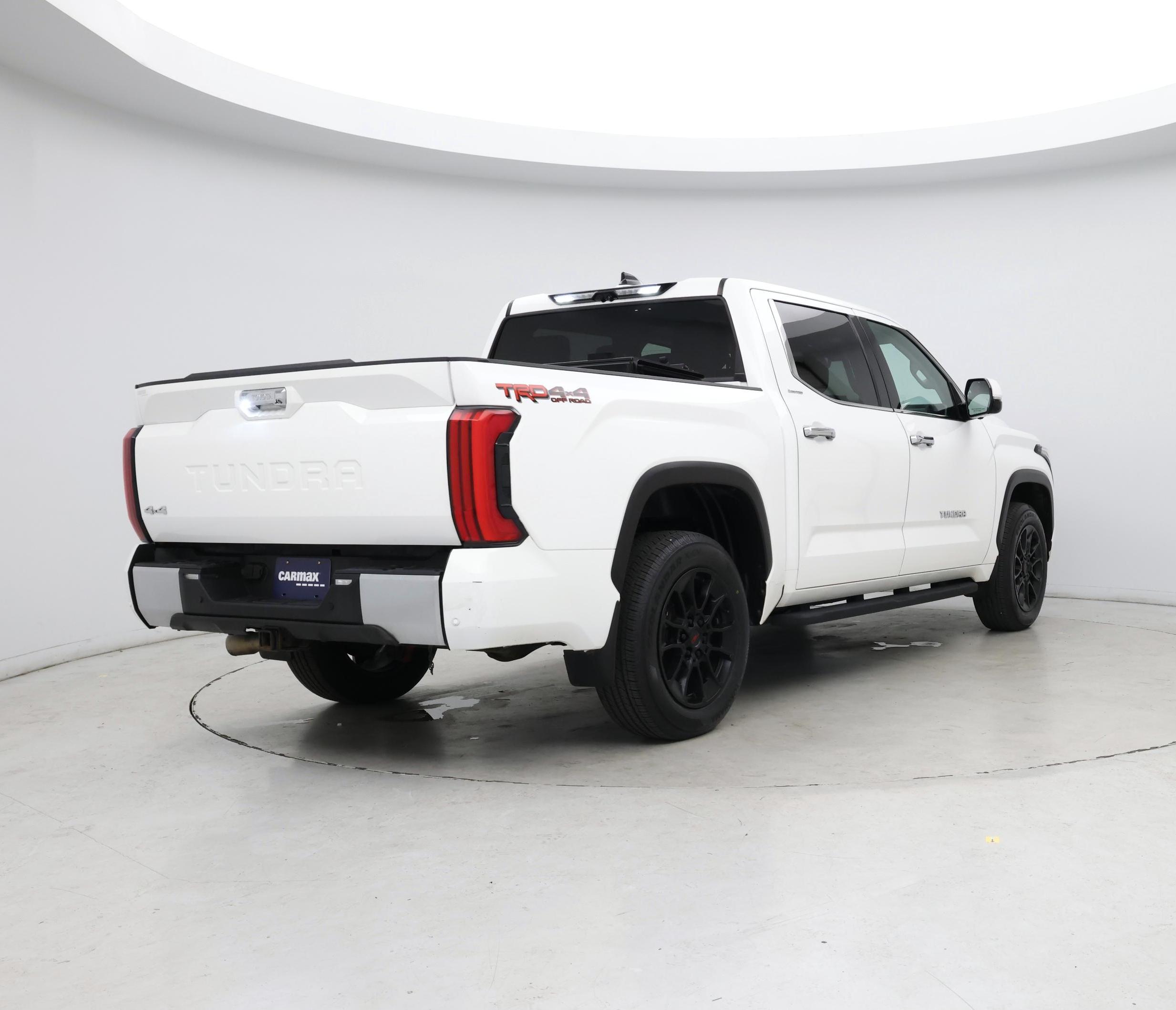 Thumbnail: 2022 Toyota Tundra - 8
