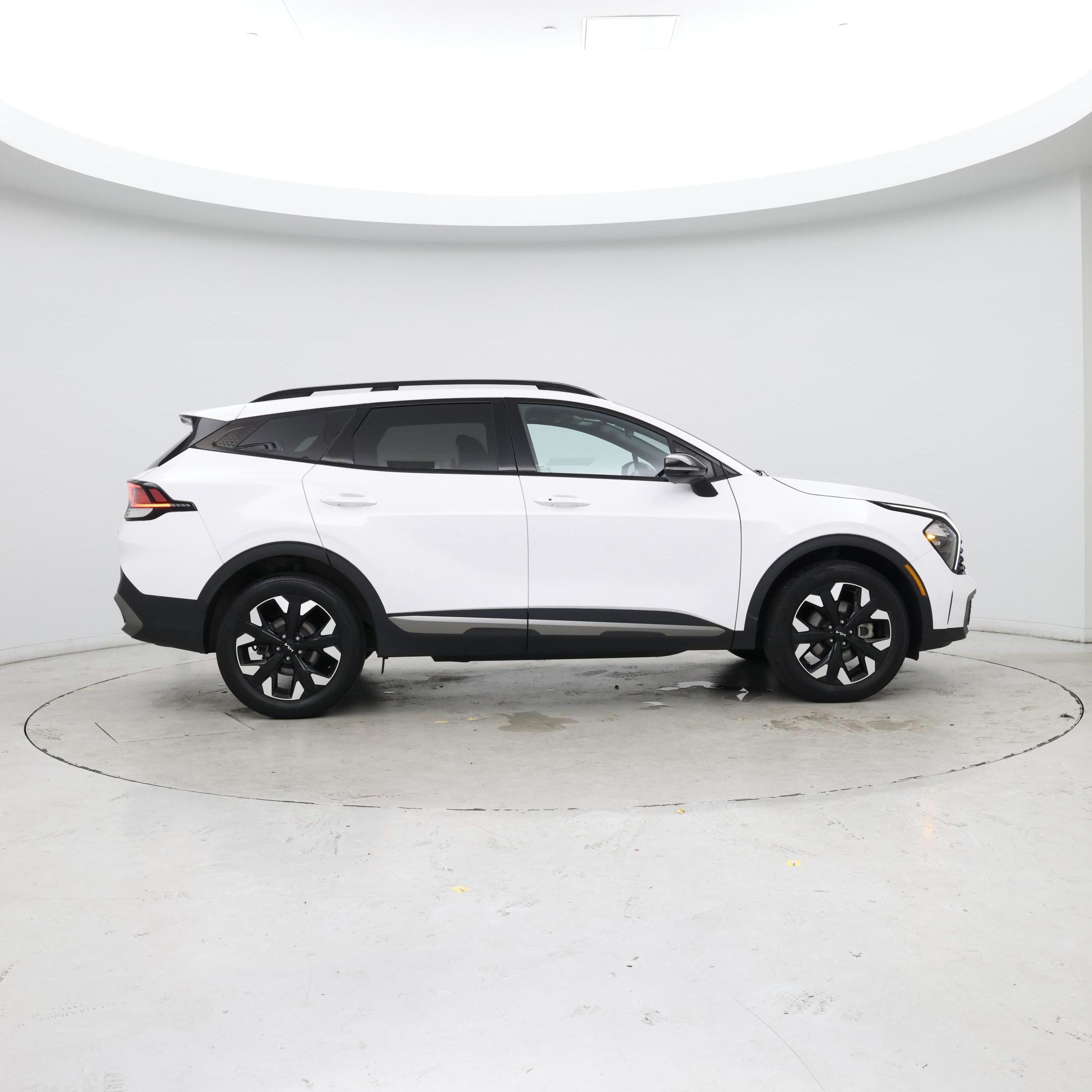 Thumbnail: 2023 Kia Sportage - 7