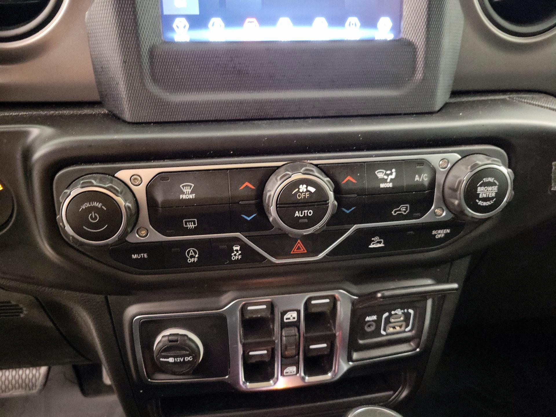Thumbnail: 2021 Jeep Wrangler - 16
