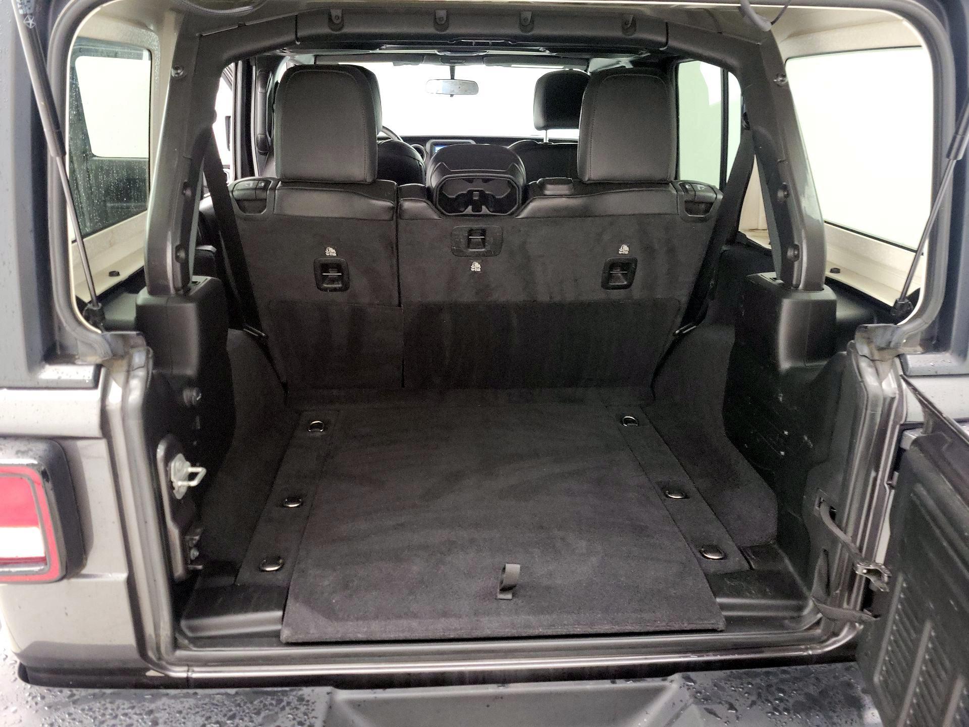 Thumbnail: 2021 Jeep Wrangler - 20