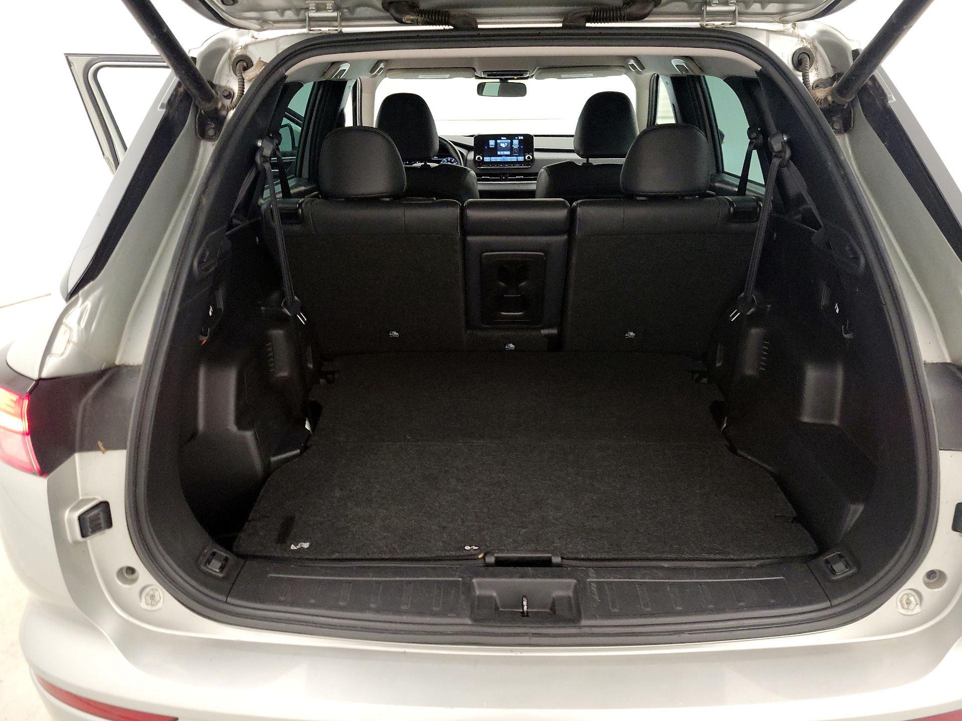 Thumbnail: 2023 Mitsubishi Outlander - 20