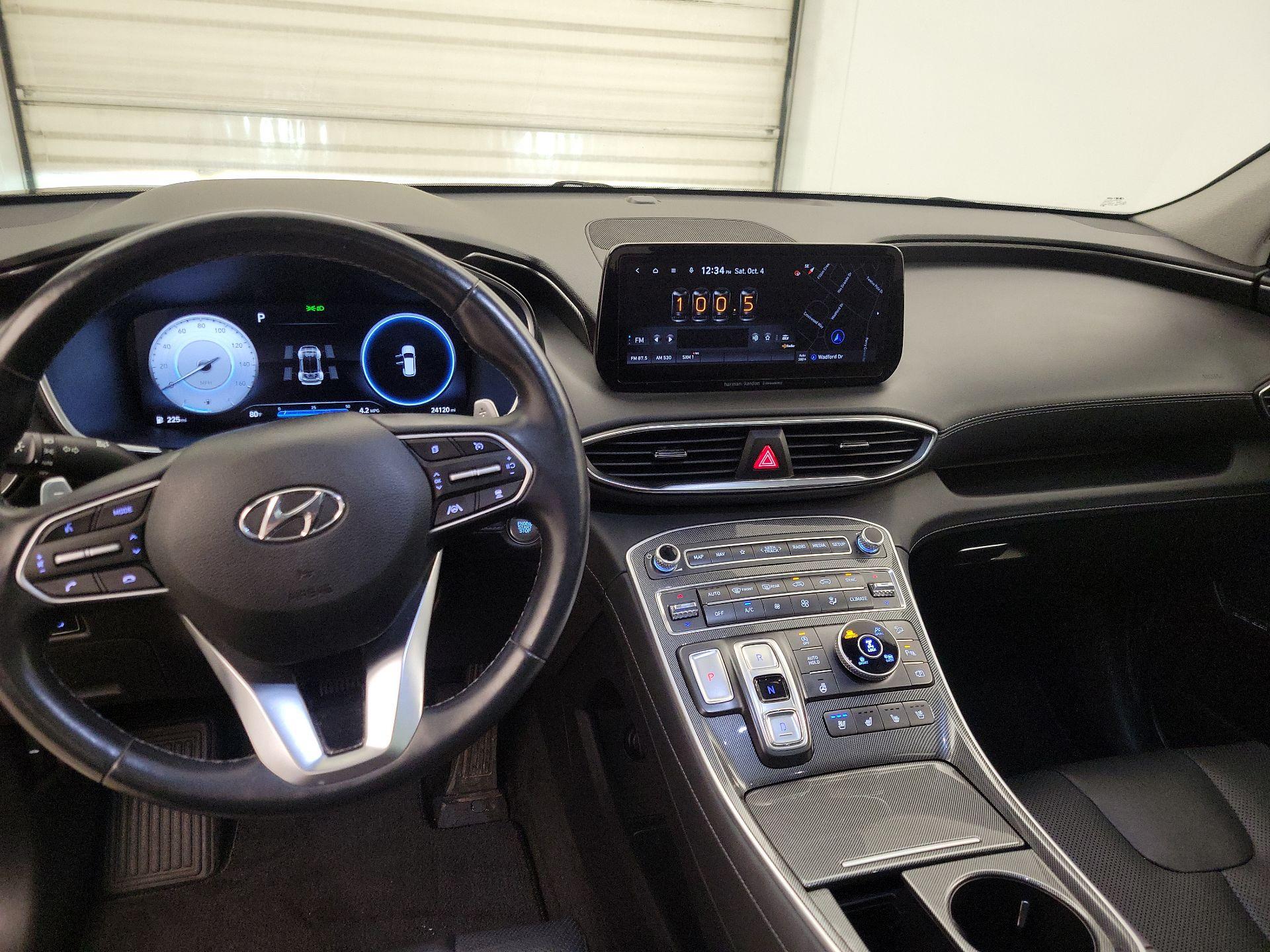 Thumbnail: 2022 Hyundai Santa Fe - 9