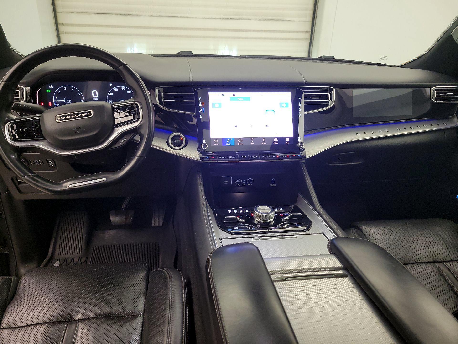 Thumbnail: 2022 Jeep Grand Wagoneer - 9