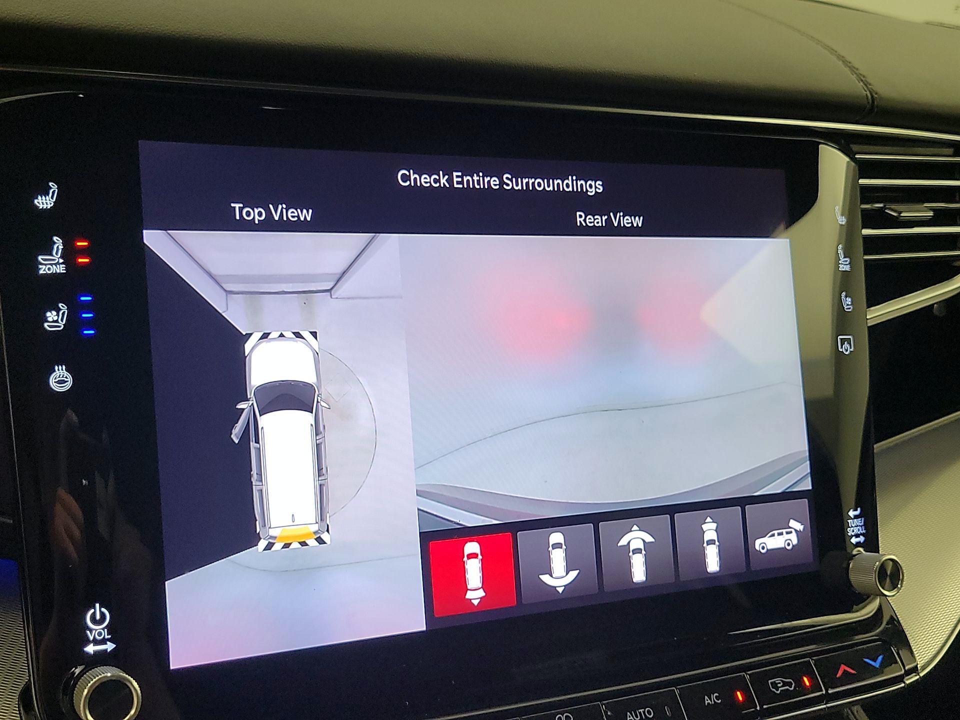 Thumbnail: 2022 Jeep Grand Wagoneer - 14