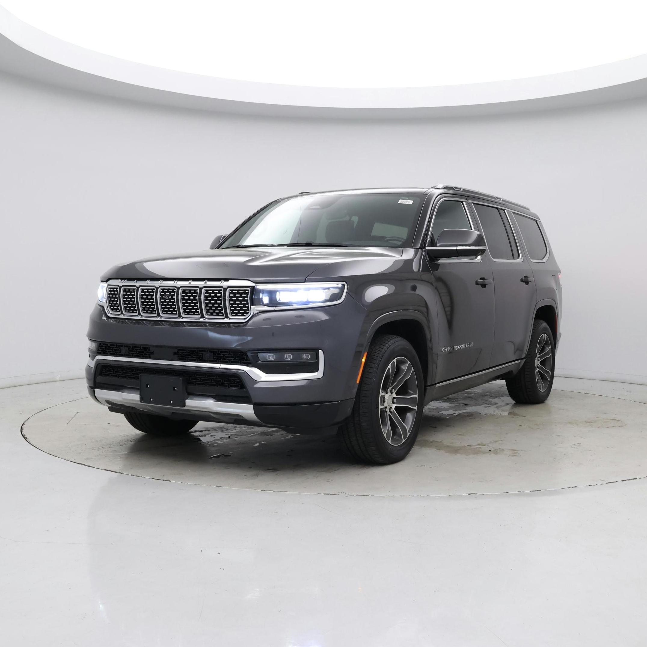 Thumbnail: 2022 Jeep Grand Wagoneer - 4