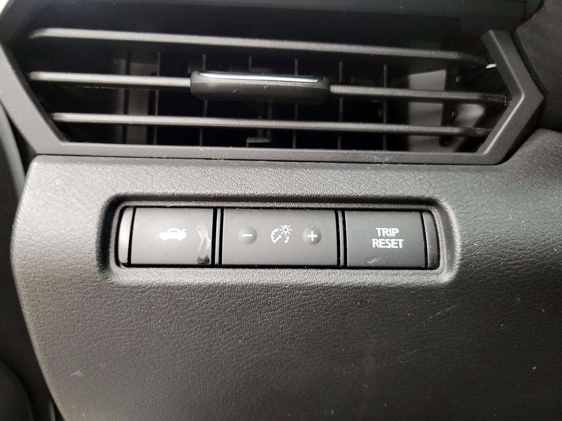 Thumbnail: 2022 Nissan Altima - 13