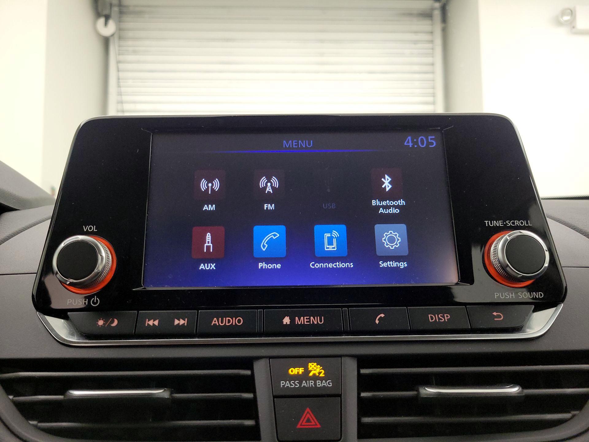 Thumbnail: 2022 Nissan Altima - 15