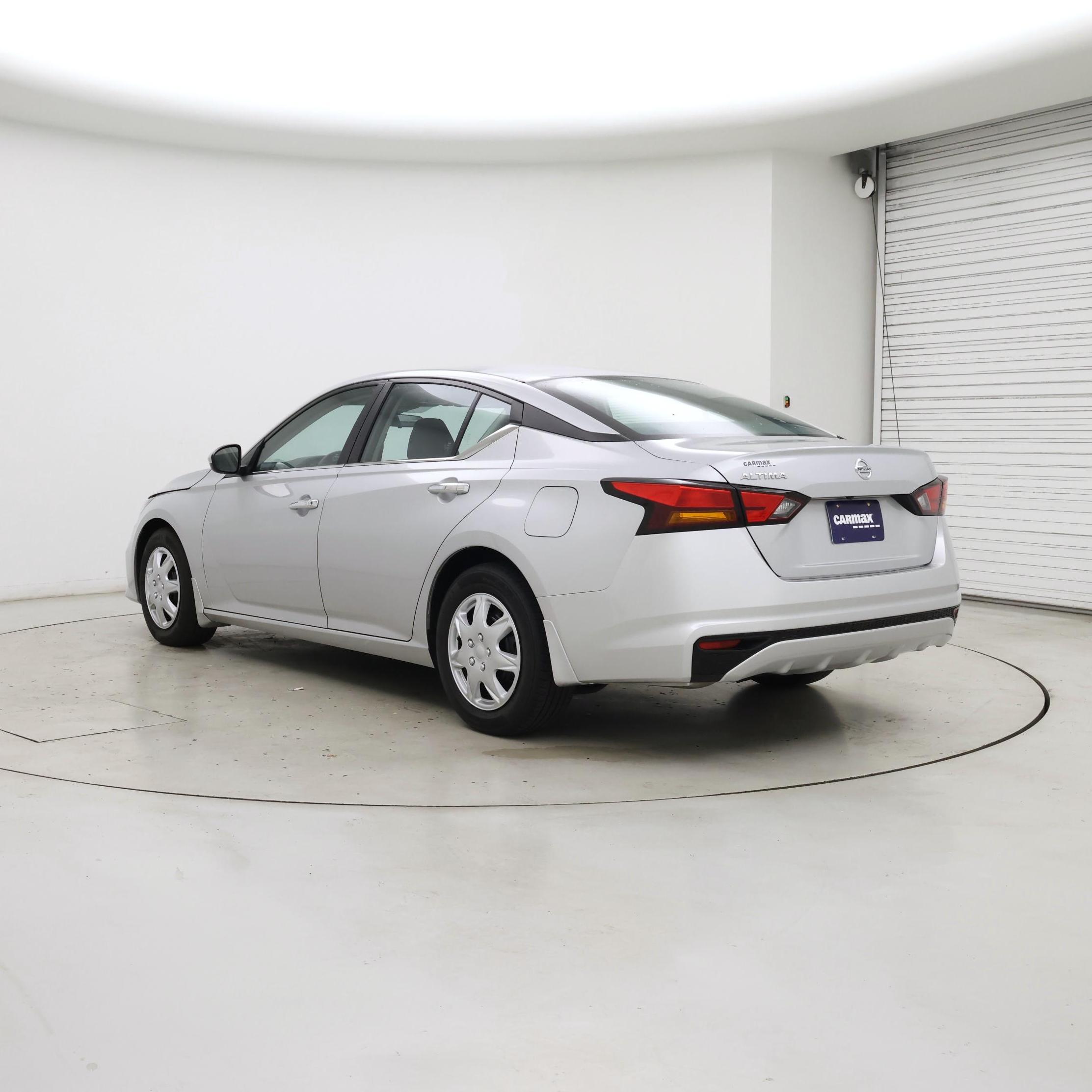 Thumbnail: 2022 Nissan Altima - 2