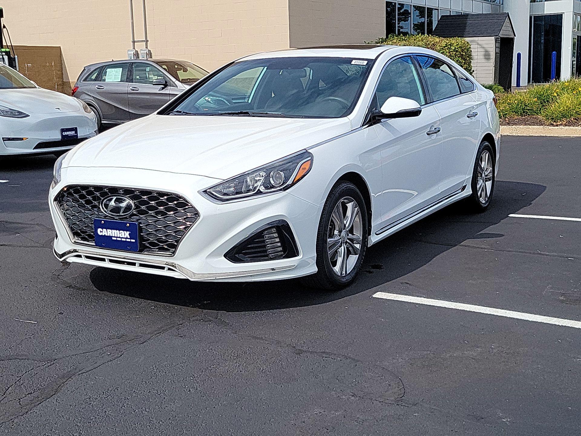 Thumbnail: 2018 Hyundai Sonata - 3