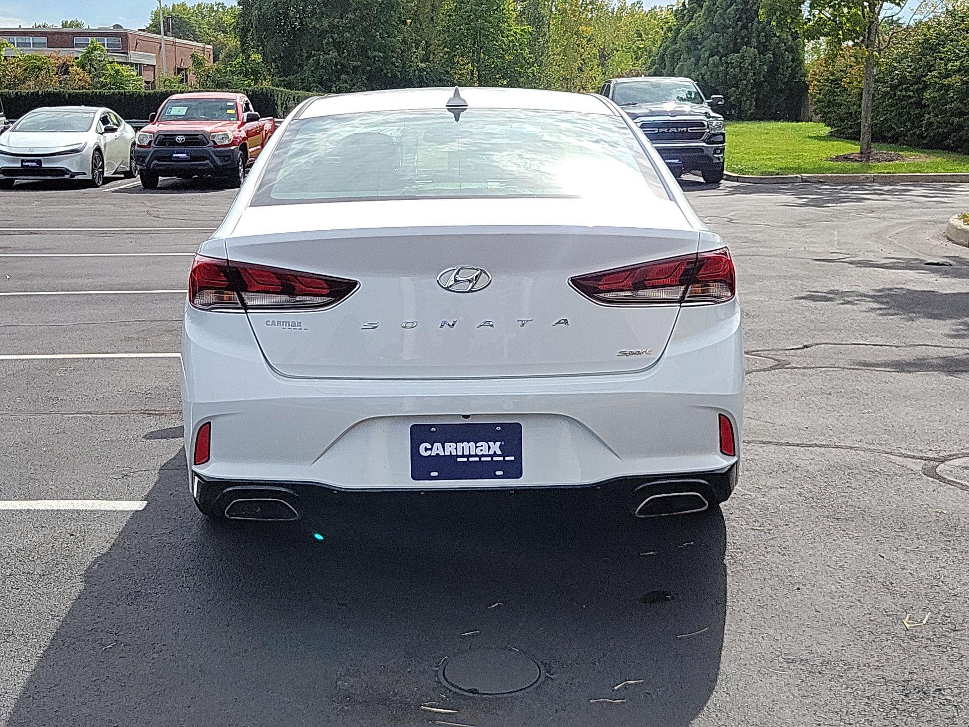 Thumbnail: 2018 Hyundai Sonata - 6