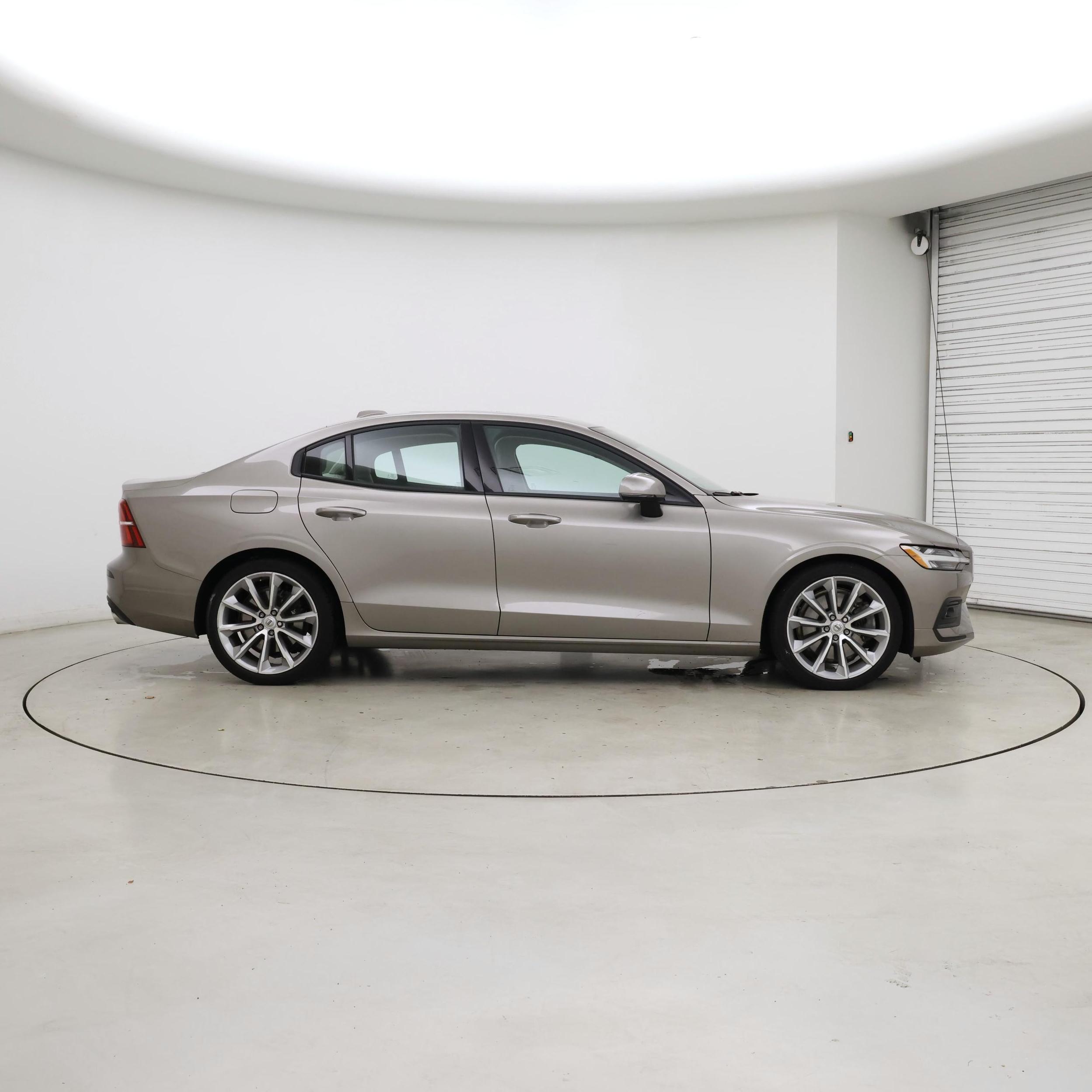 Thumbnail: 2021 Volvo S60 - 7