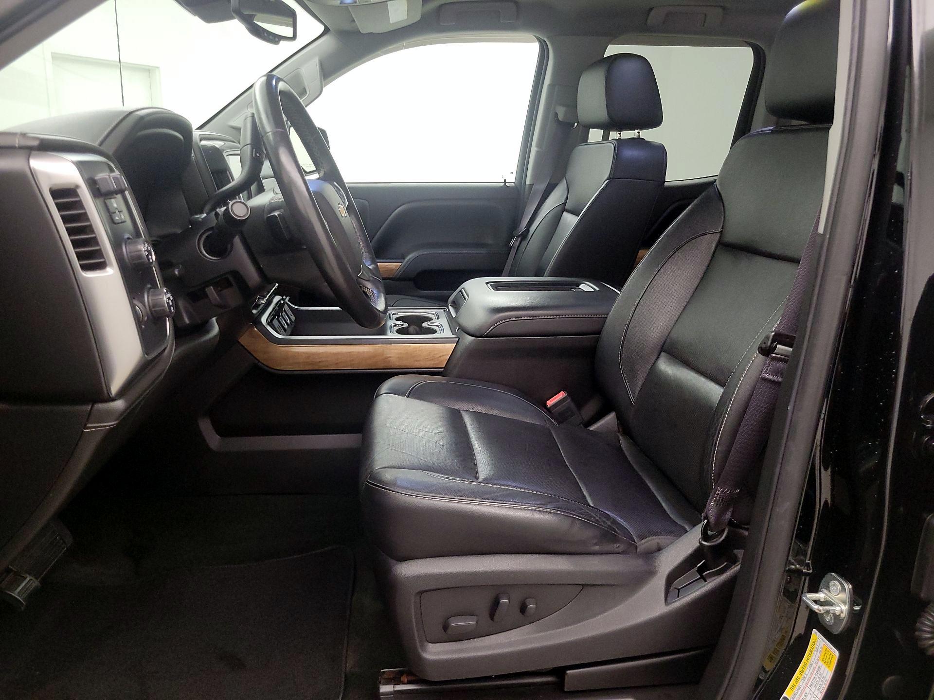 Thumbnail: 2016 Chevrolet Silverado 1500 - 11