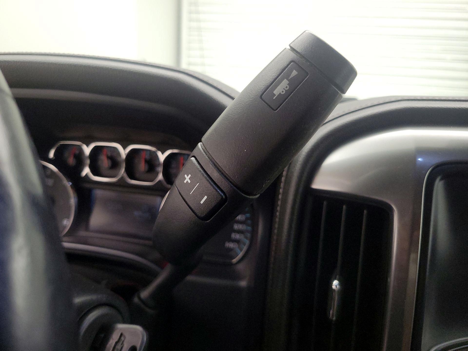 Thumbnail: 2016 Chevrolet Silverado 1500 - 18