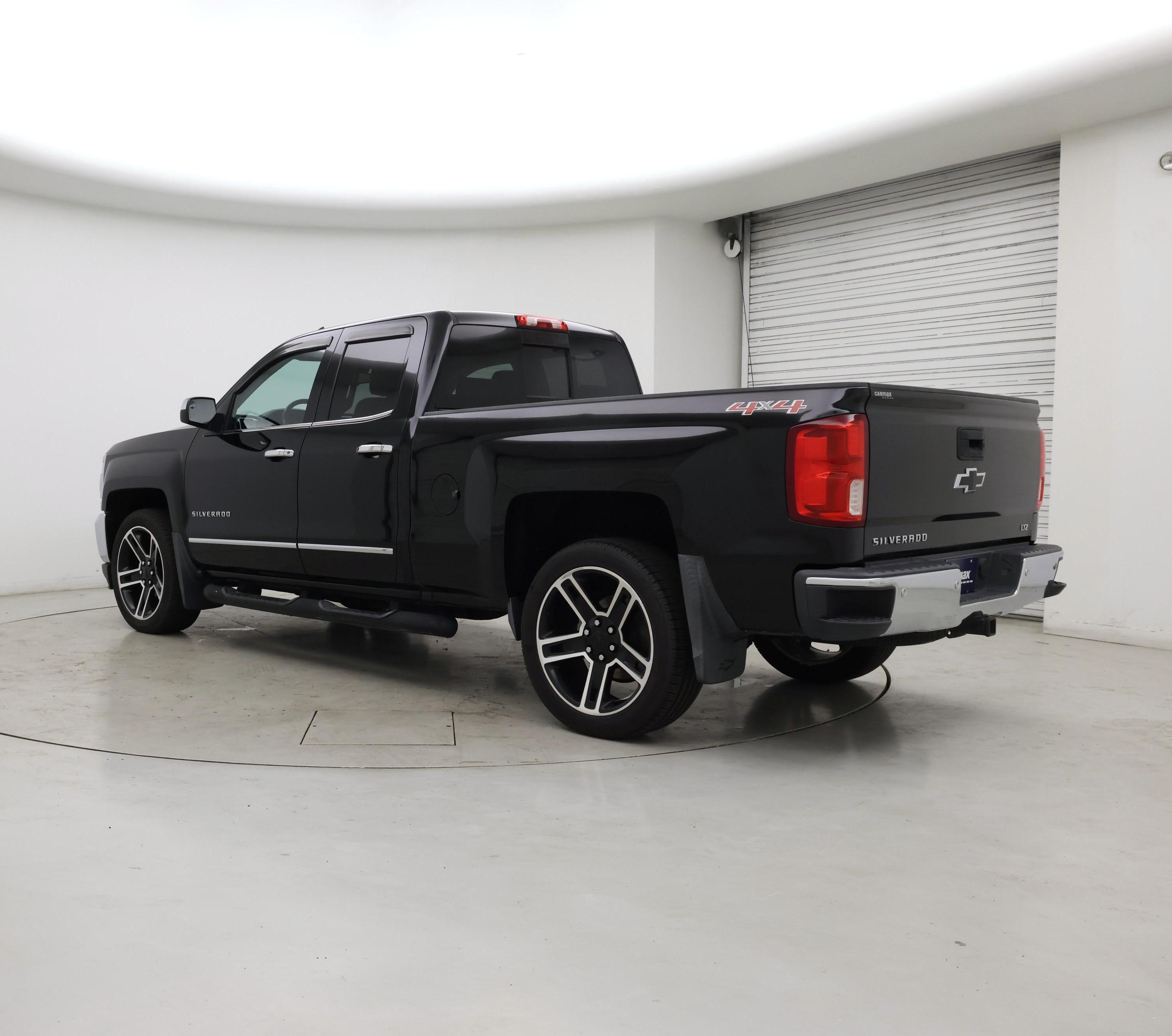 Thumbnail: 2016 Chevrolet Silverado 1500 - 2