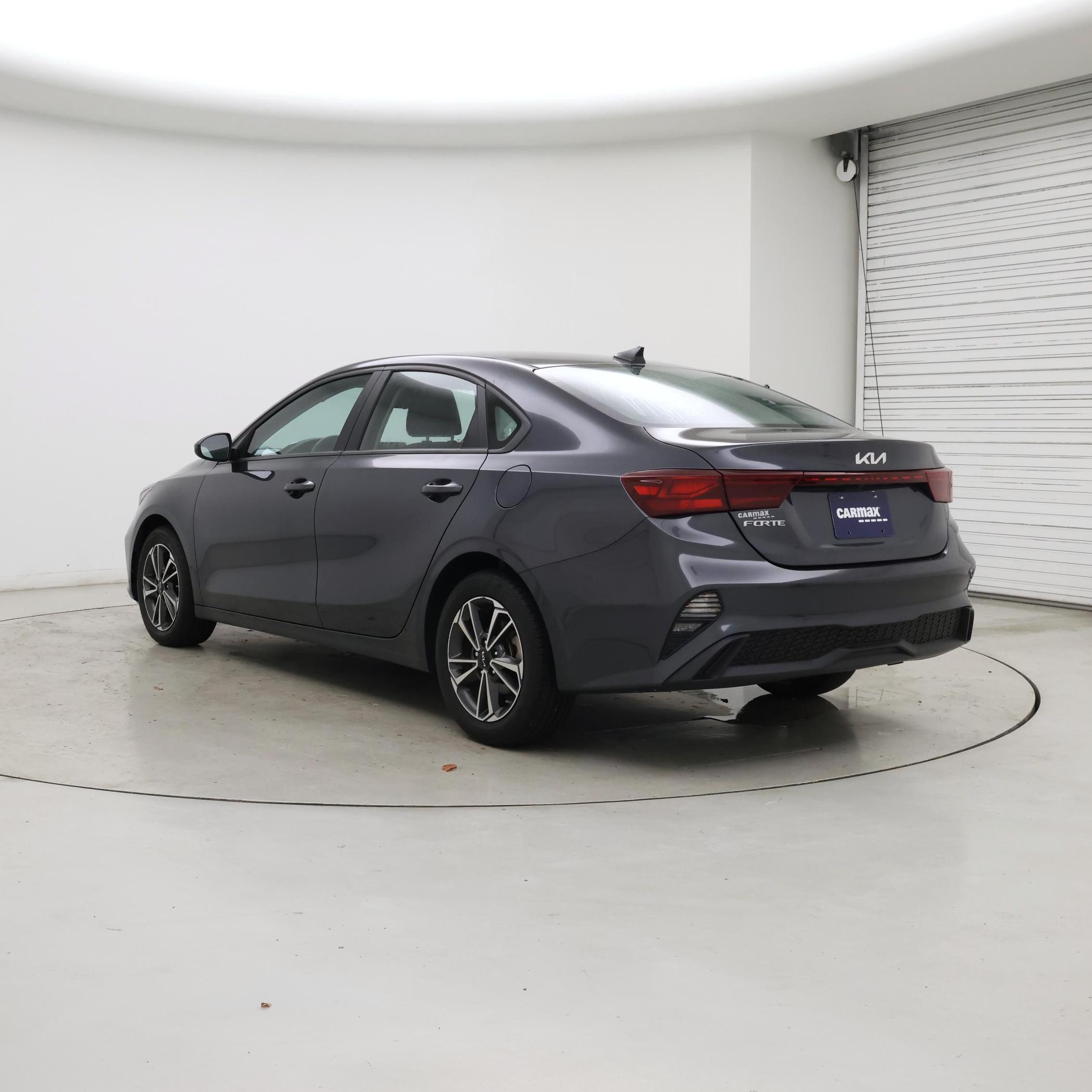 Thumbnail: 2023 Kia Forte - 2