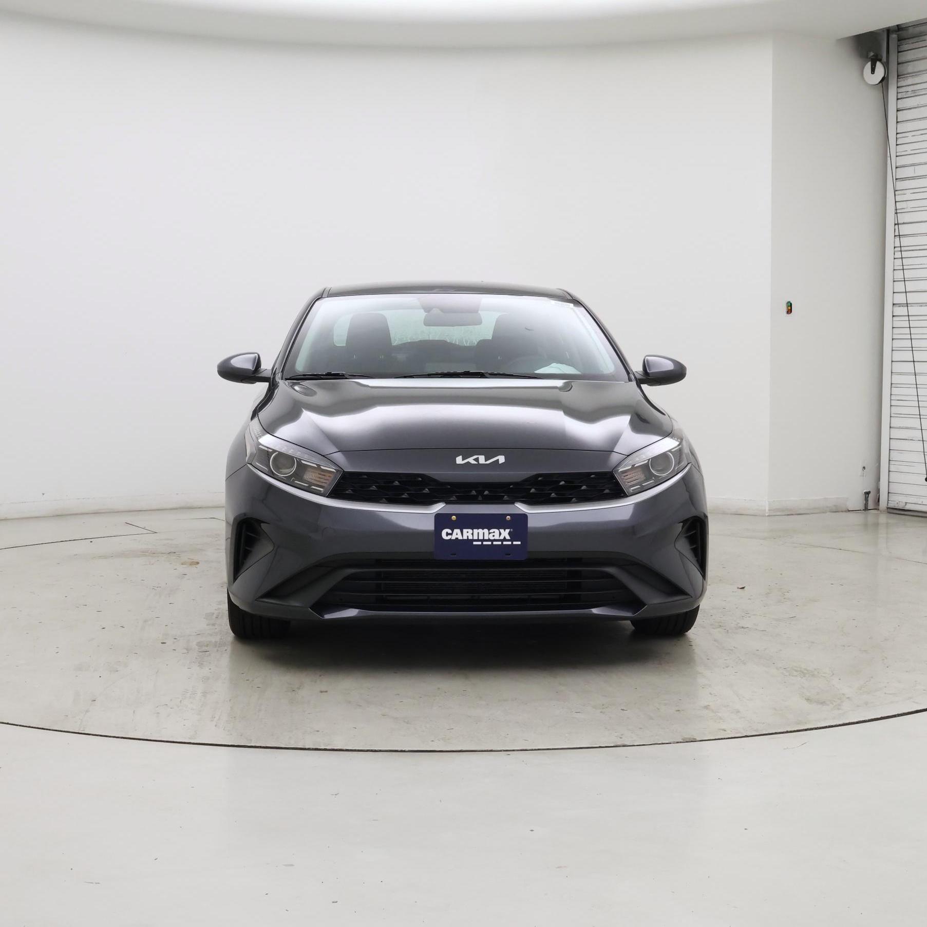 Thumbnail: 2023 Kia Forte - 5