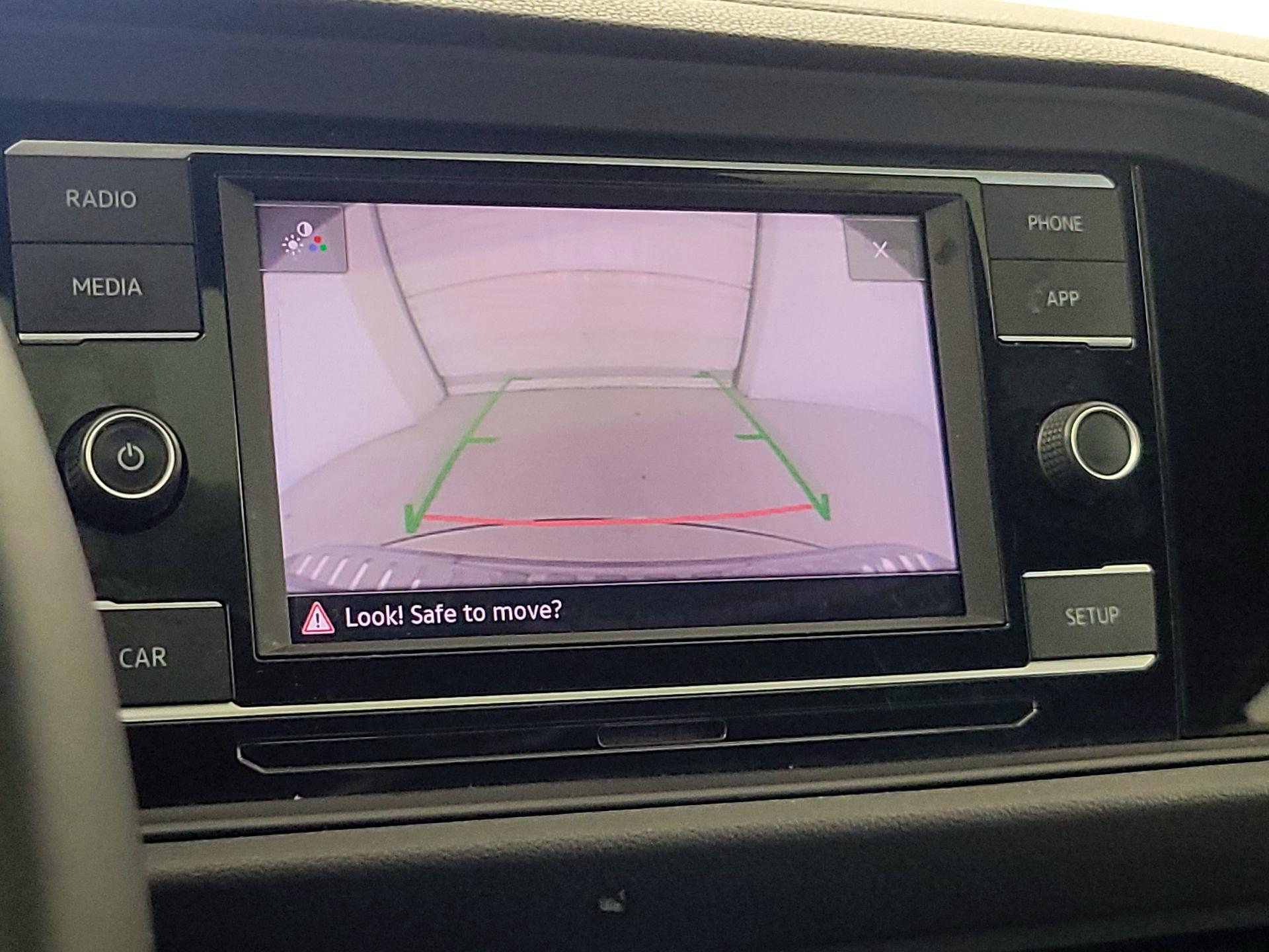 Thumbnail: 2019 Volkswagen Jetta - 14