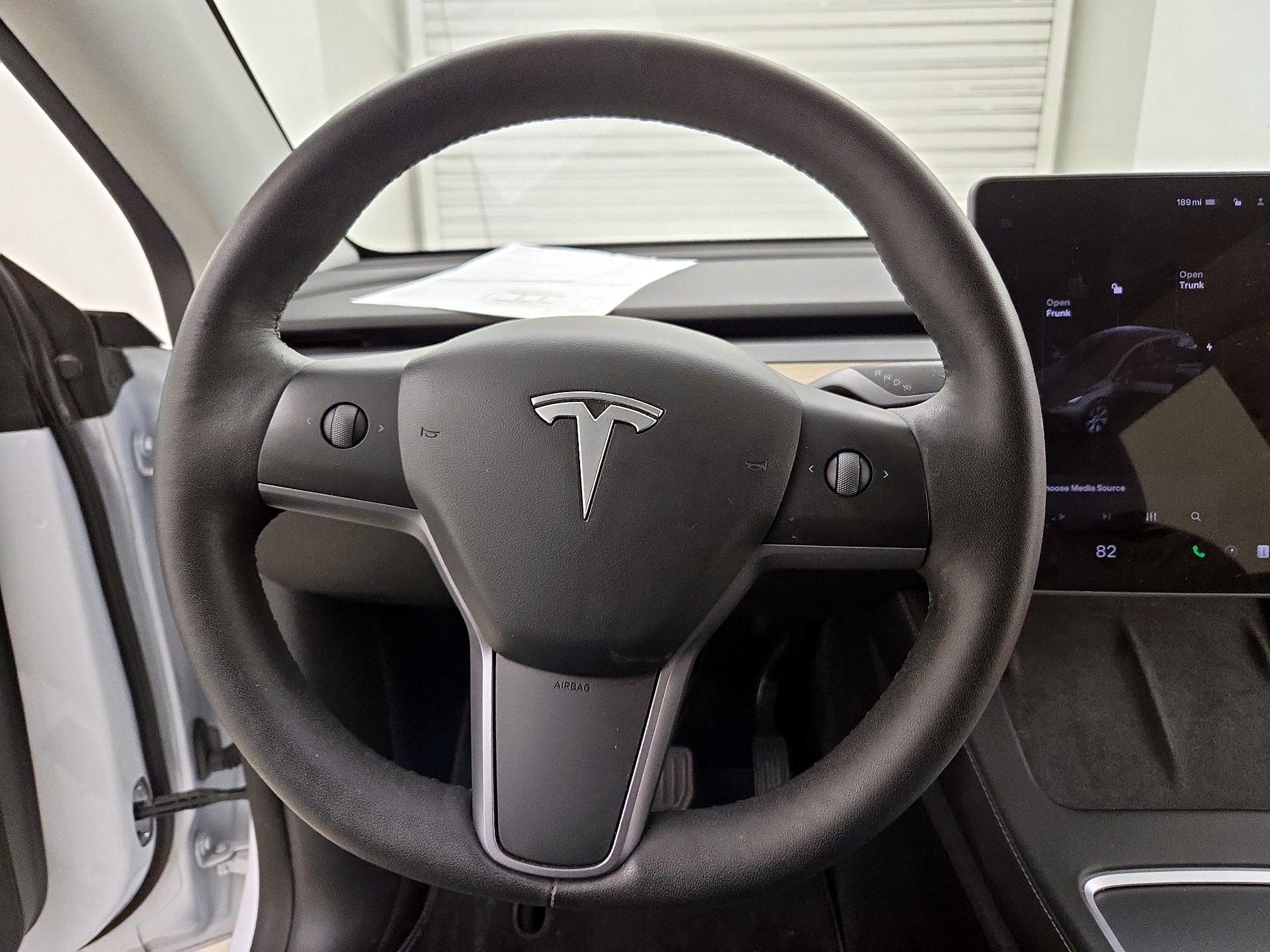 Thumbnail: 2022 Tesla Model Y - 10