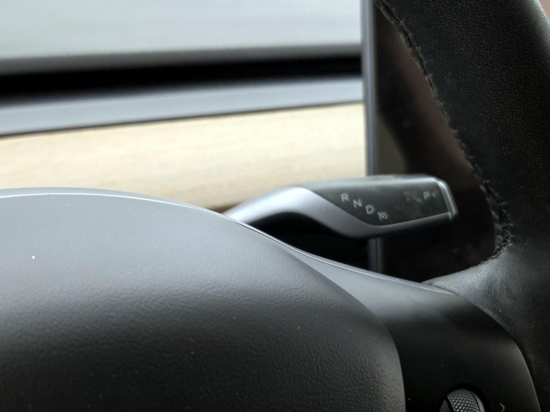 Thumbnail: 2022 Tesla Model Y - 16