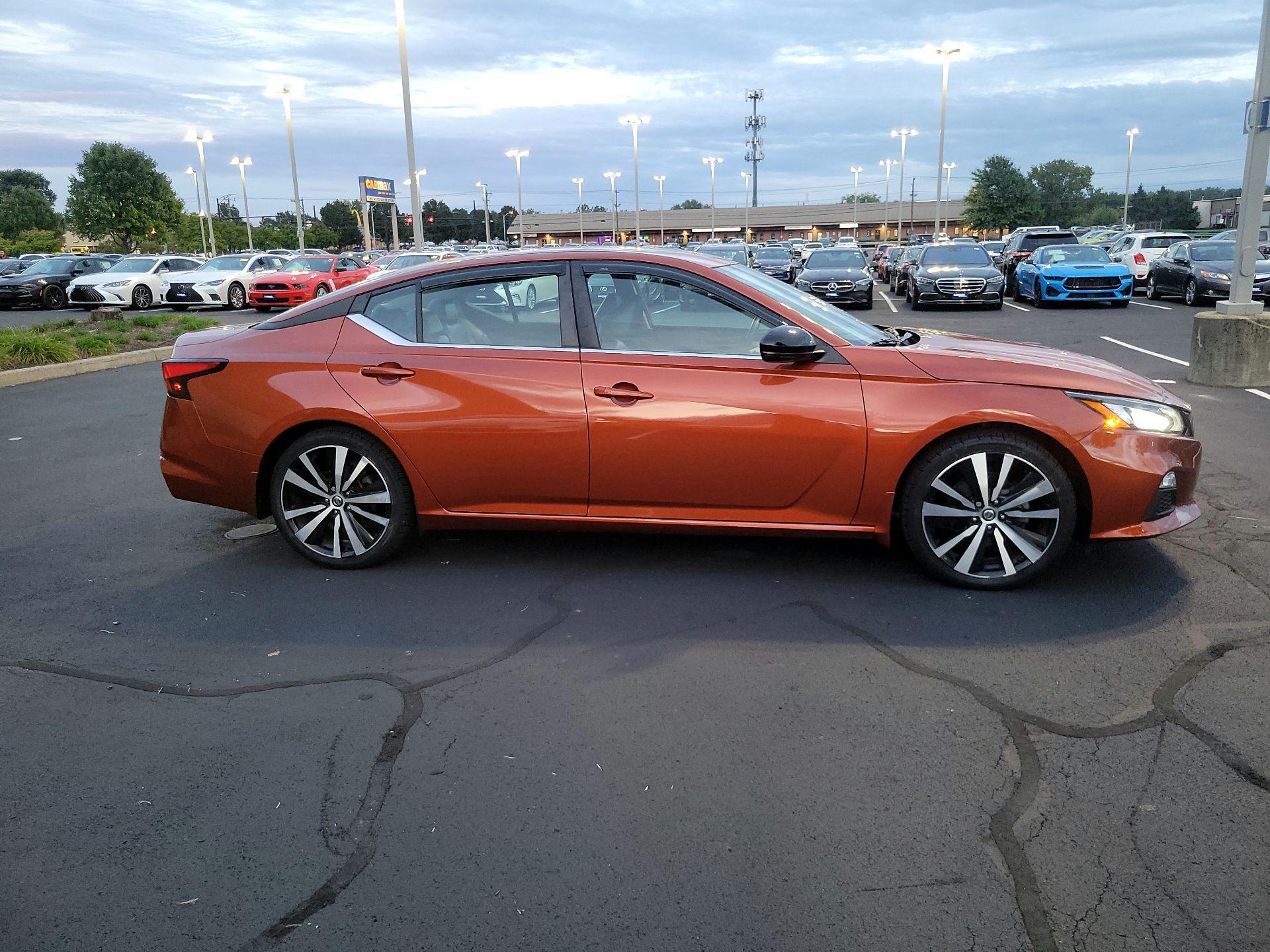 Thumbnail: 2019 Nissan Altima - 4