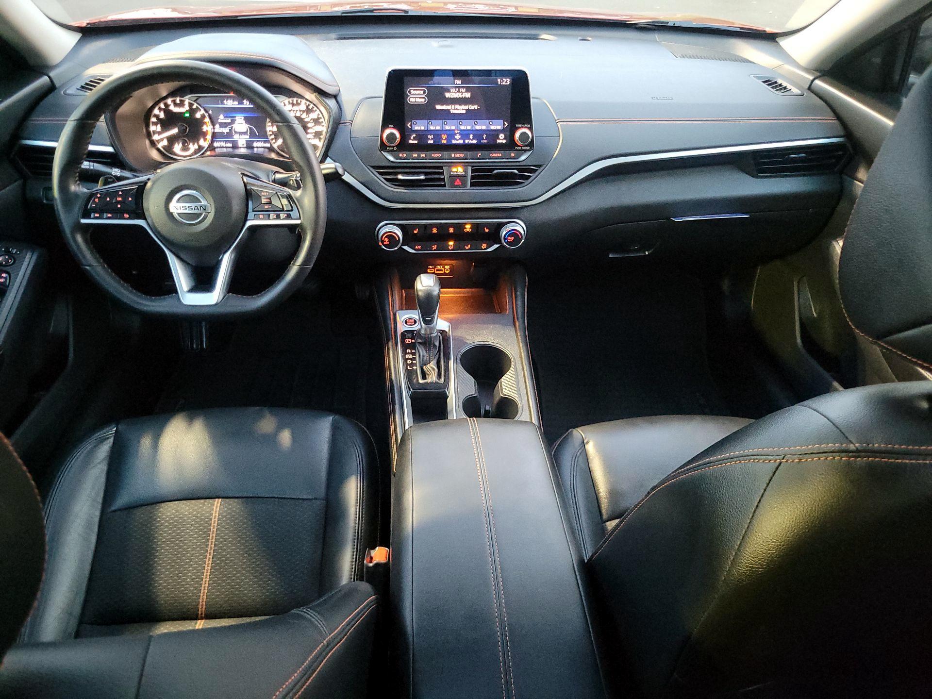 Thumbnail: 2019 Nissan Altima - 8