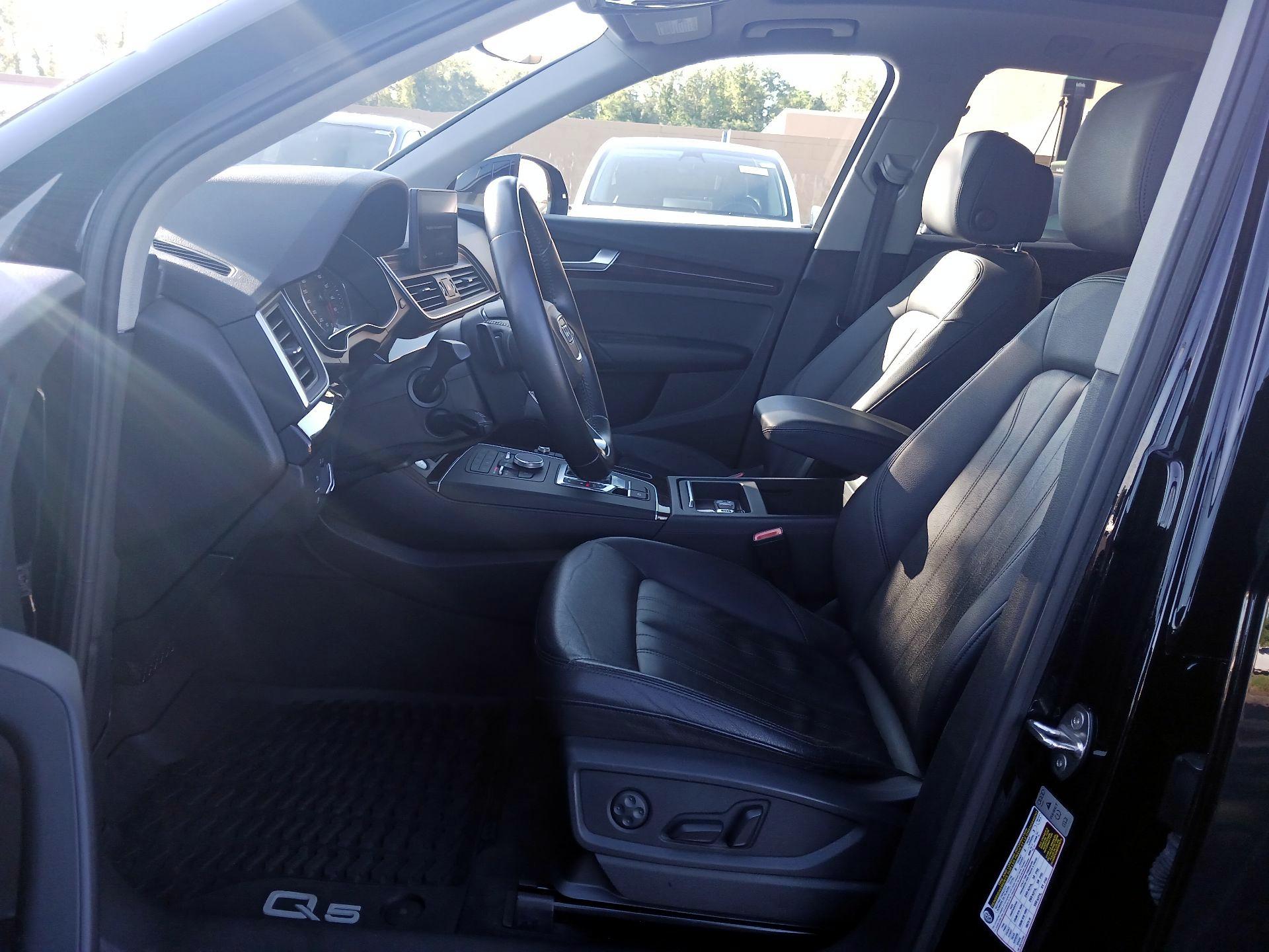 Thumbnail: 2019 Audi Q5 - 9