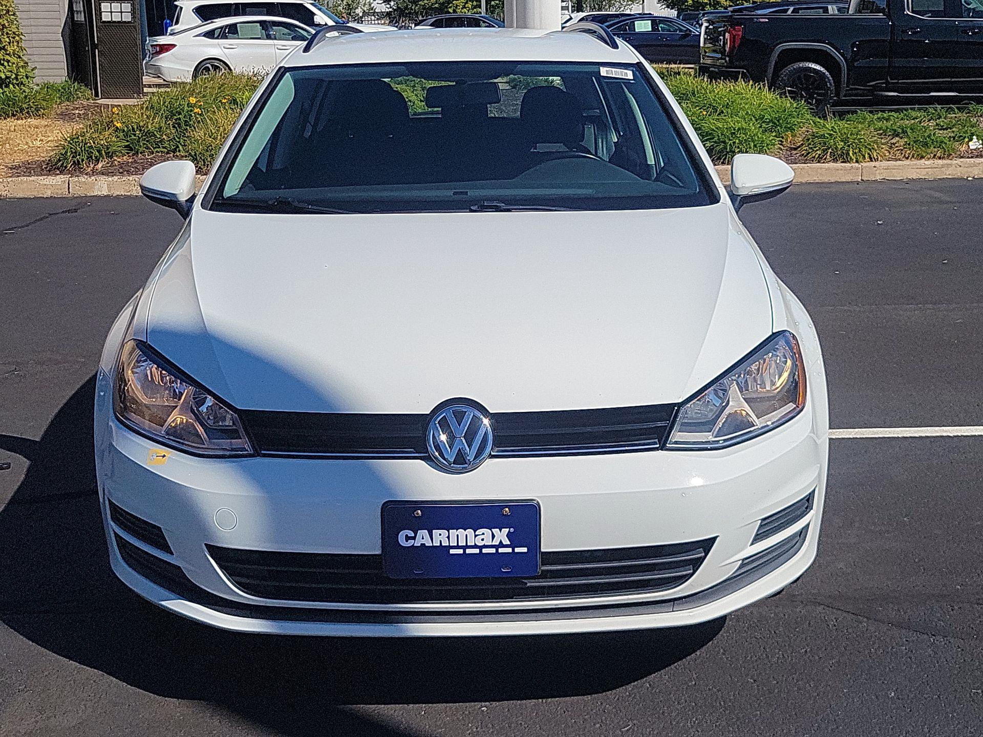 Thumbnail: 2017 Volkswagen Golf - 2