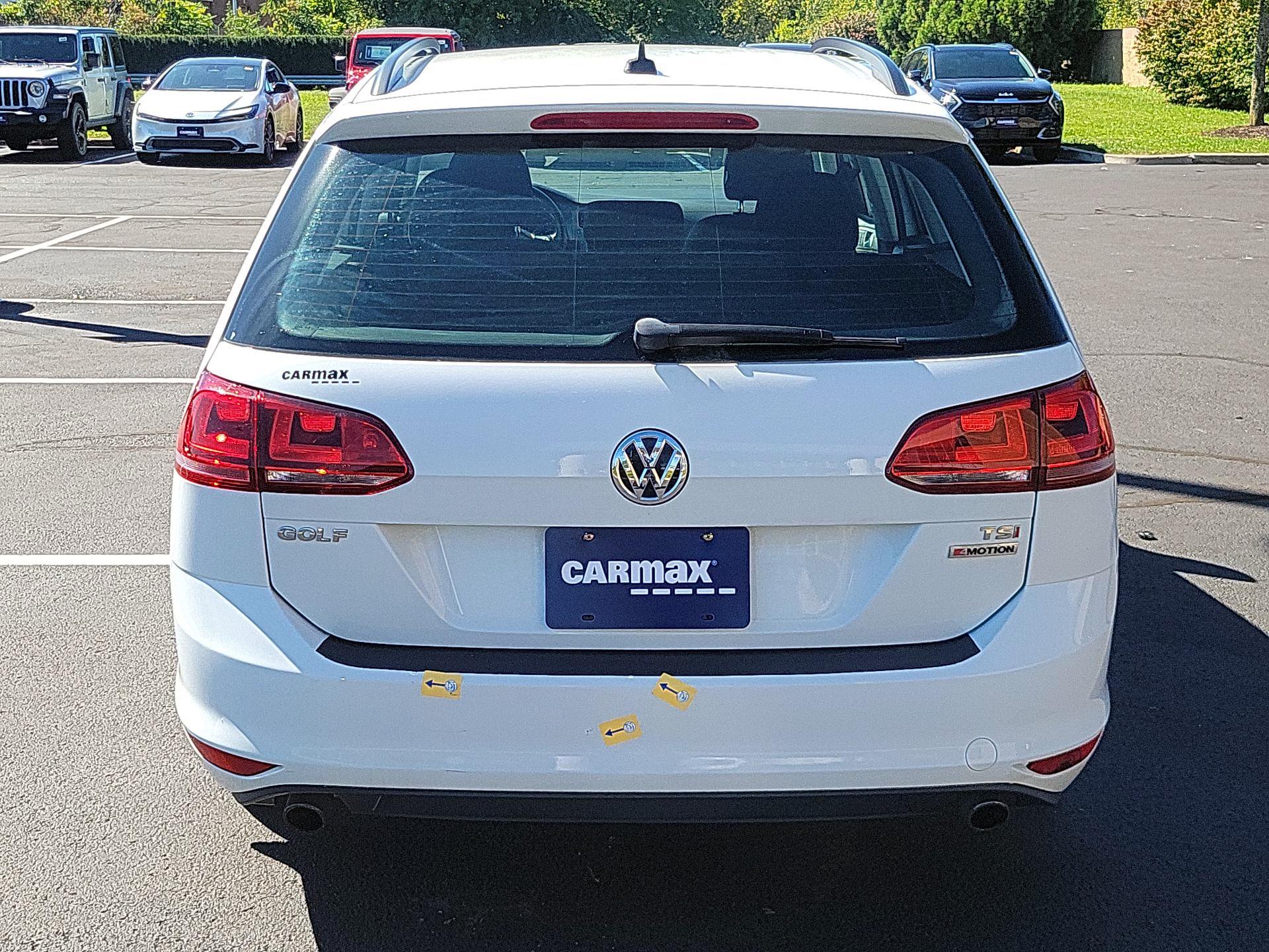 Thumbnail: 2017 Volkswagen Golf - 6
