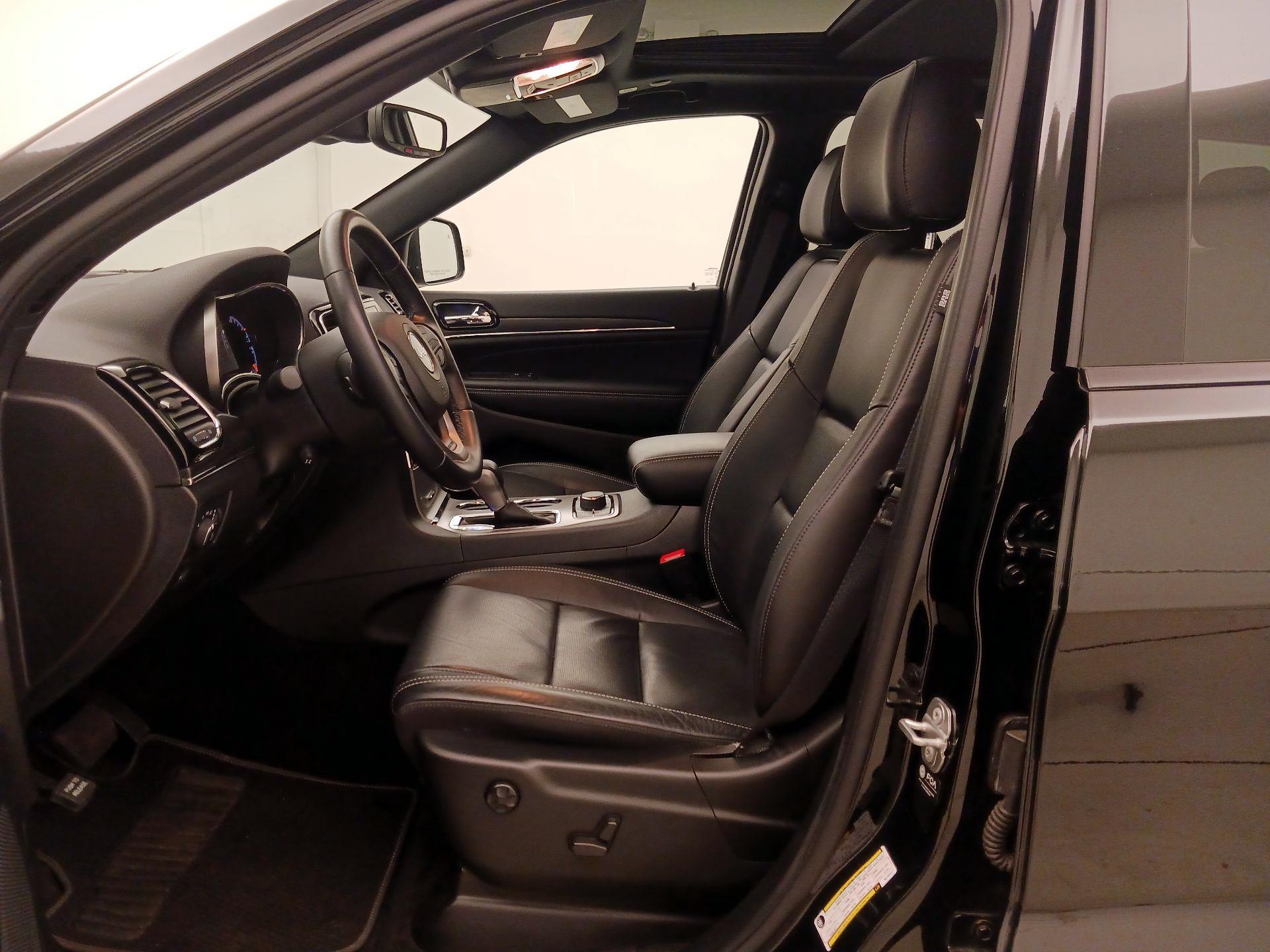 Thumbnail: 2021 Jeep Grand Cherokee - 11