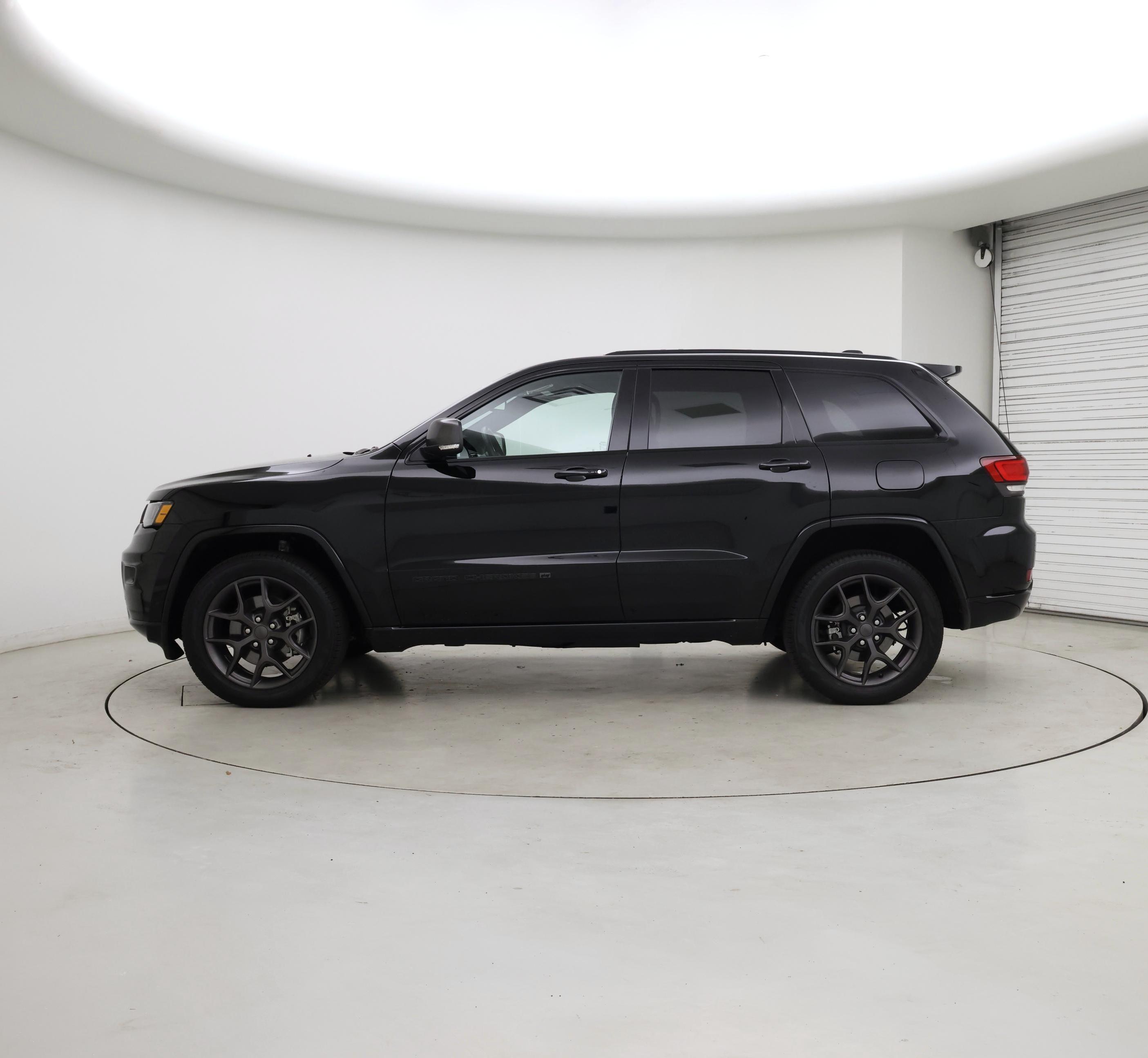 Thumbnail: 2021 Jeep Grand Cherokee - 3