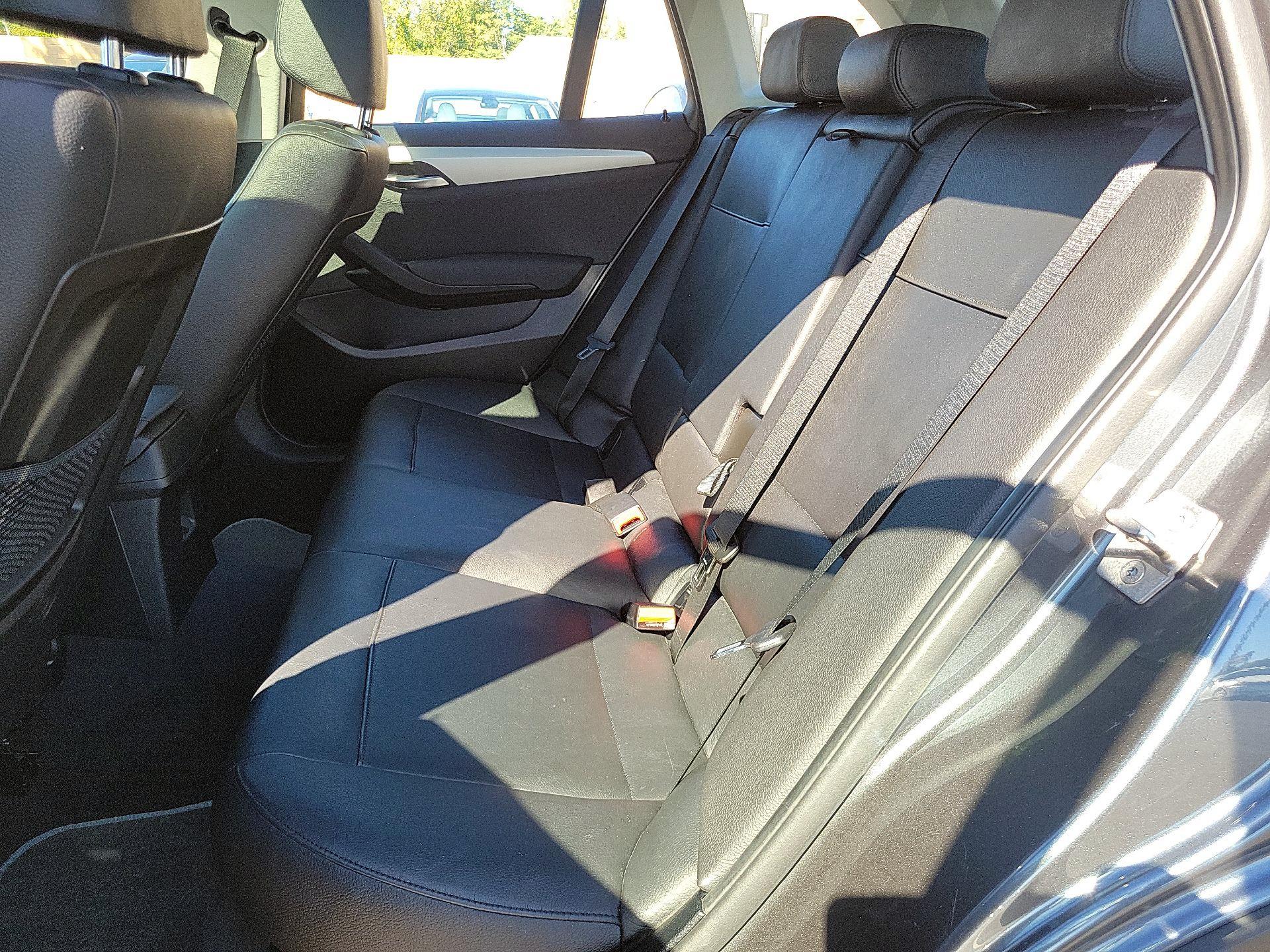 Thumbnail: 2015 BMW X1 - 18