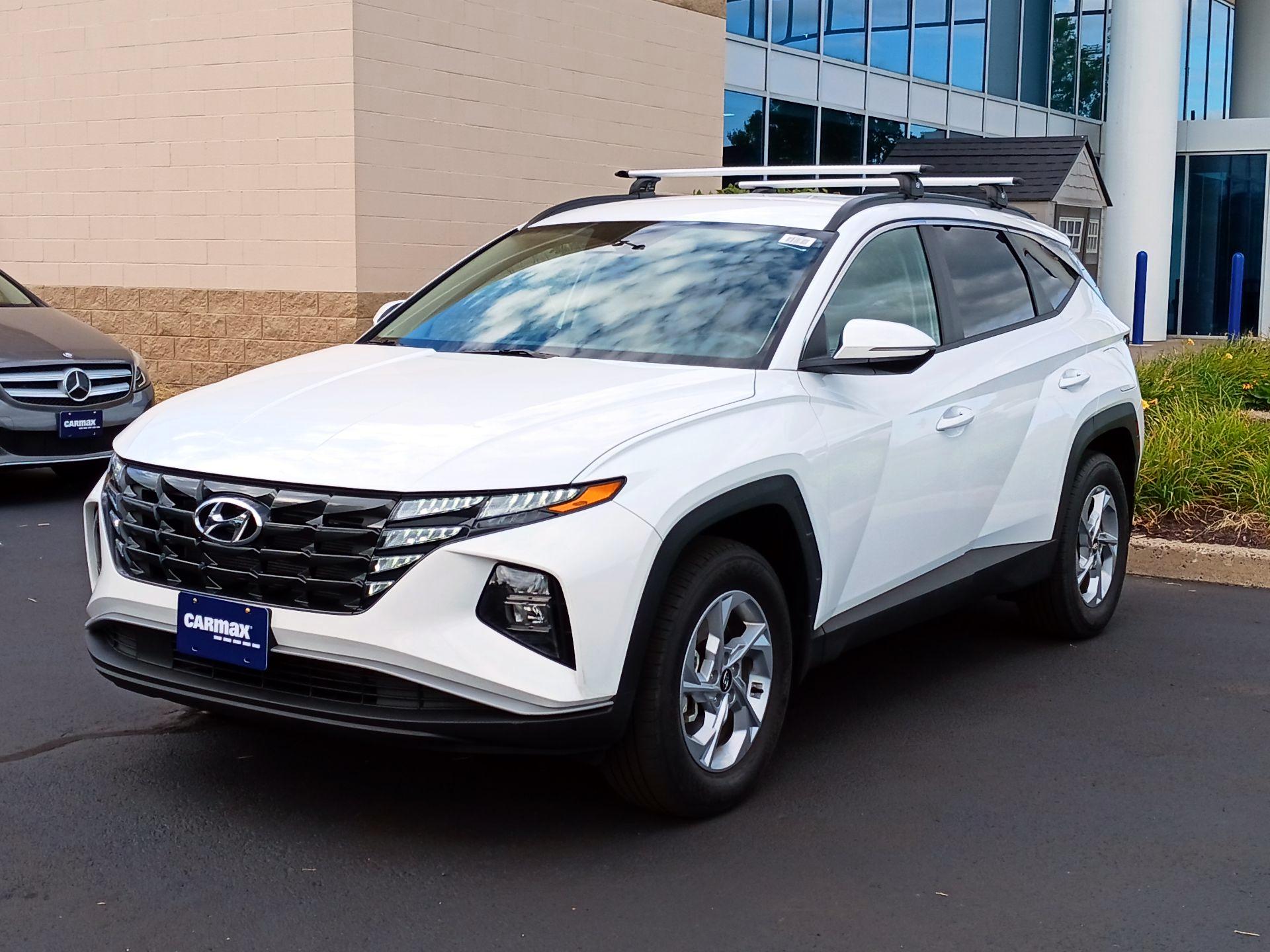 Thumbnail: 2023 Hyundai Tucson - 3