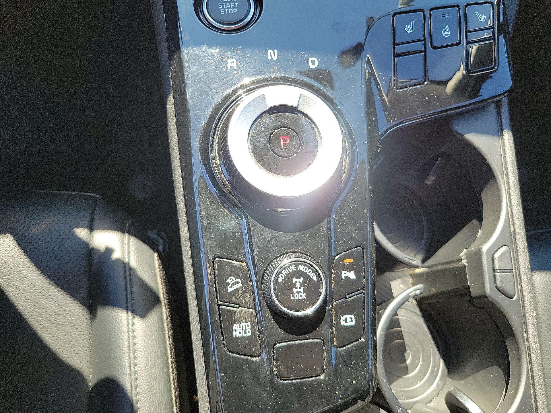 Thumbnail: 2023 Kia Sportage - 16