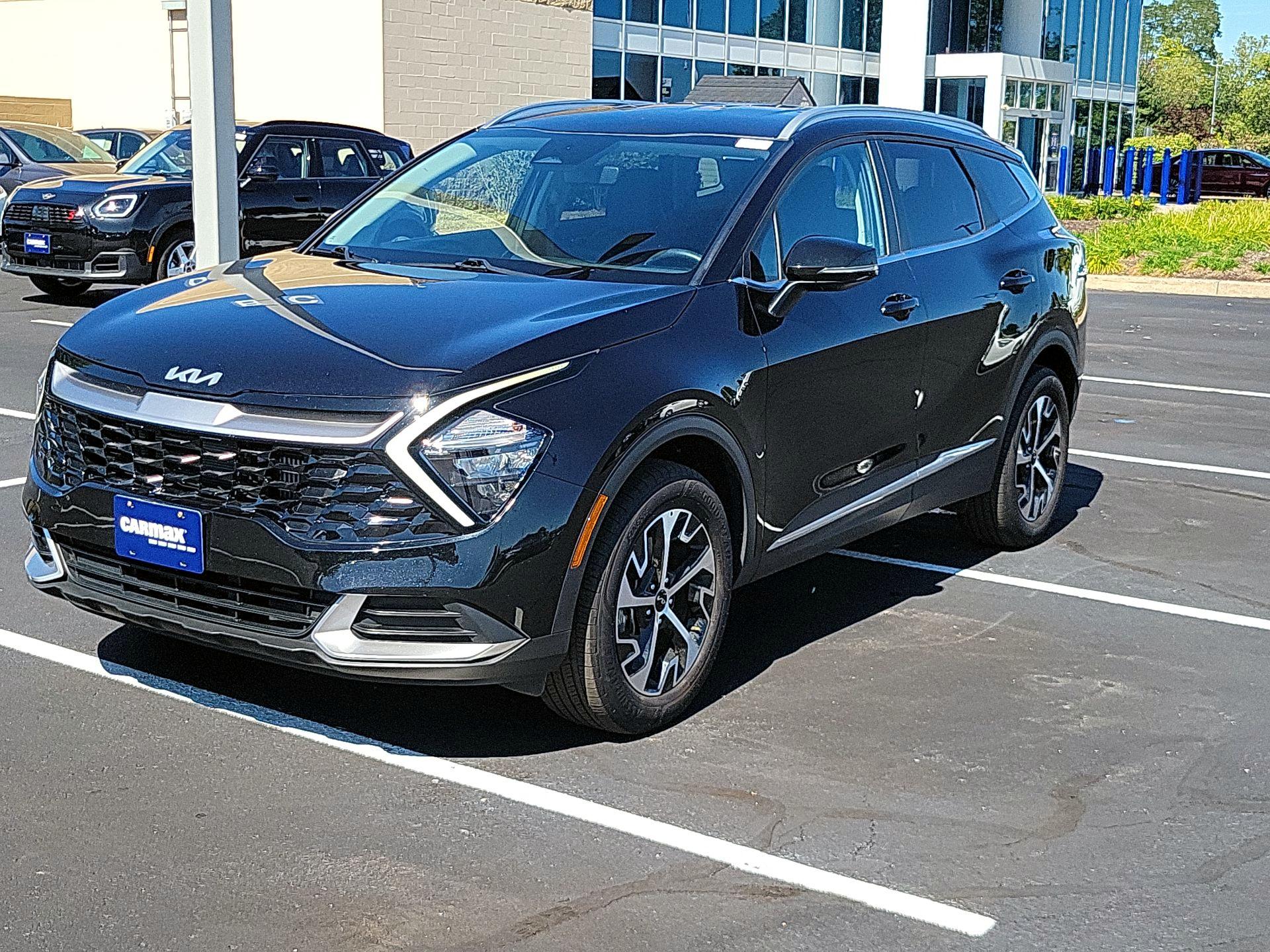 Thumbnail: 2023 Kia Sportage - 3