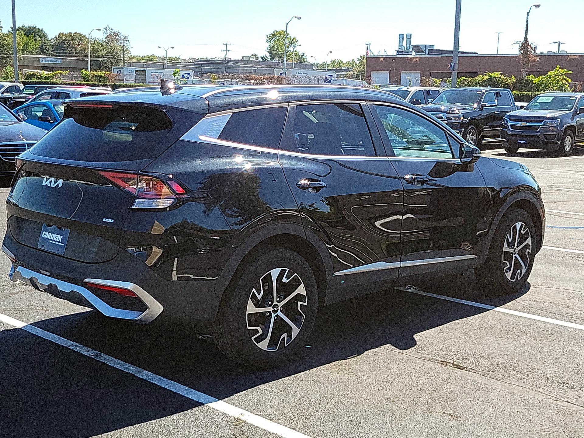 Thumbnail: 2023 Kia Sportage - 5