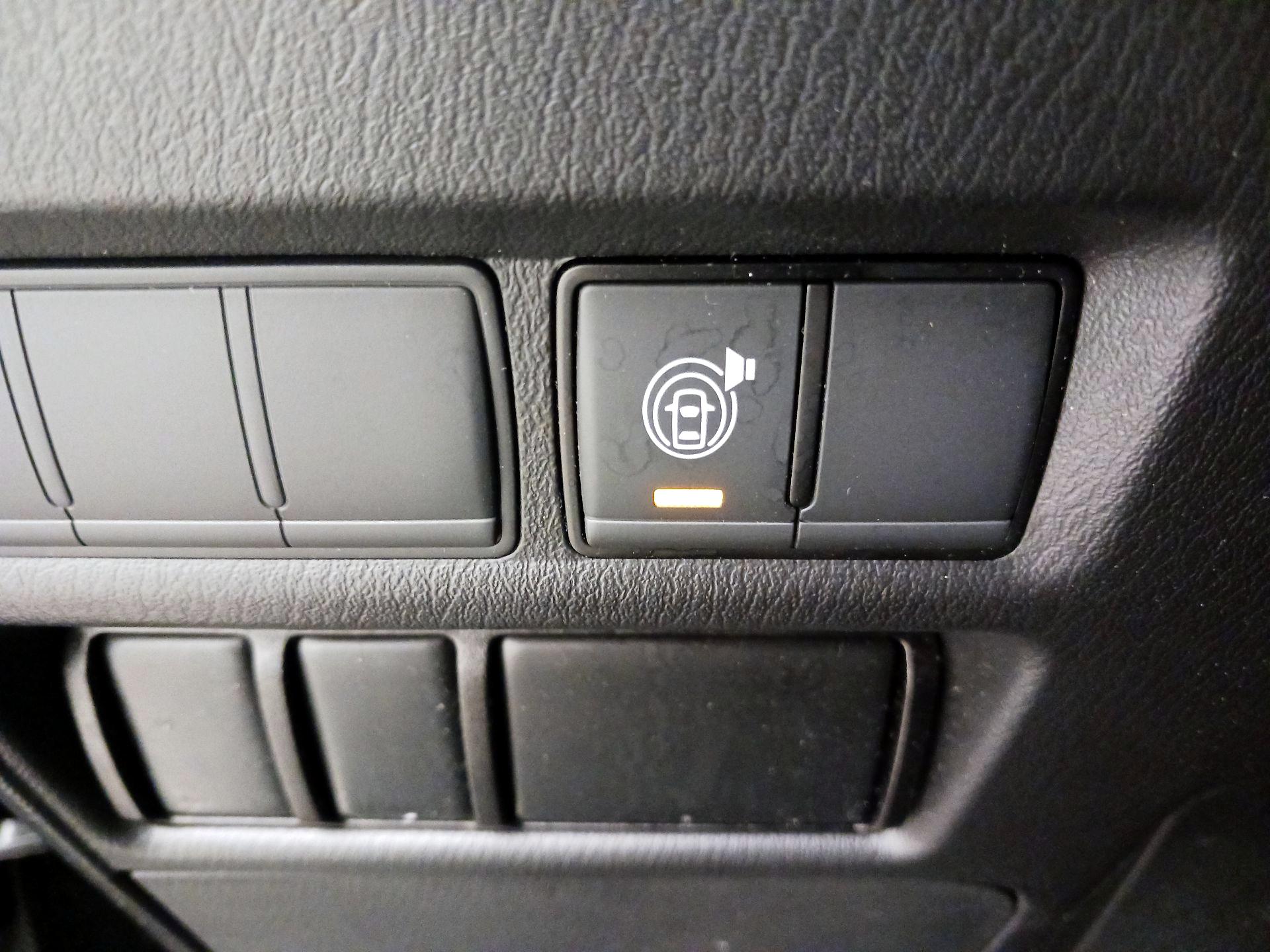 Thumbnail: 2023 Nissan Armada - 13