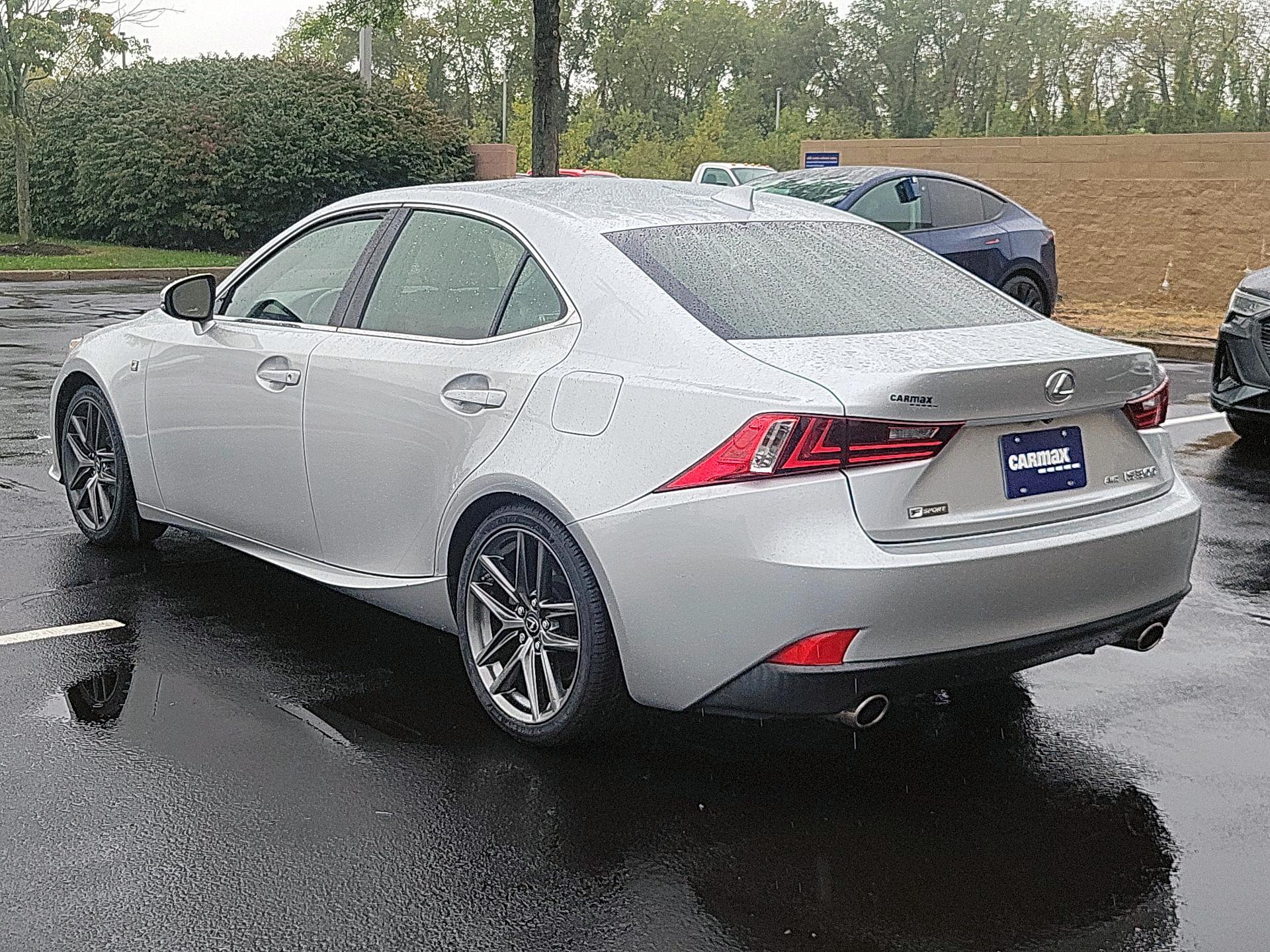 Thumbnail: 2016 Lexus IS - 7