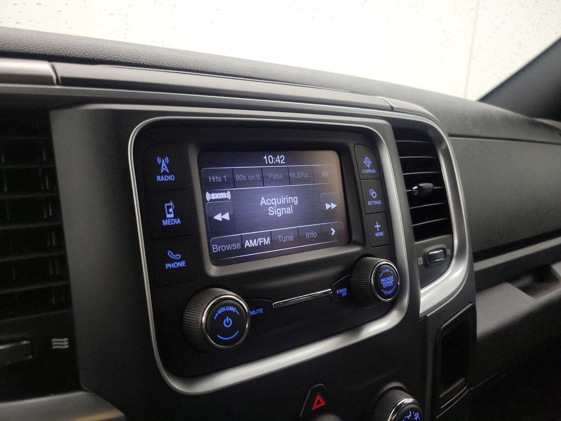 Thumbnail: 2021 RAM 1500 Classic - 15