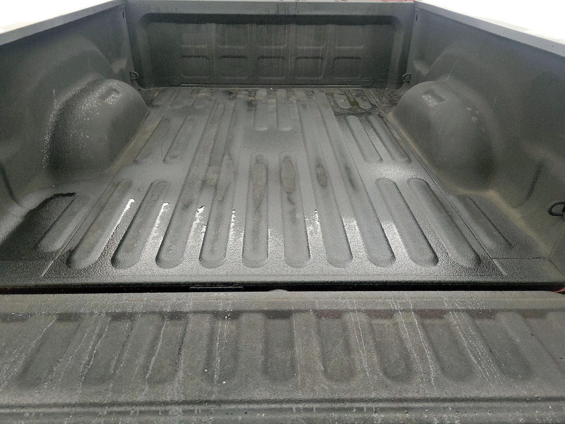 Thumbnail: 2021 RAM 1500 Classic - 20