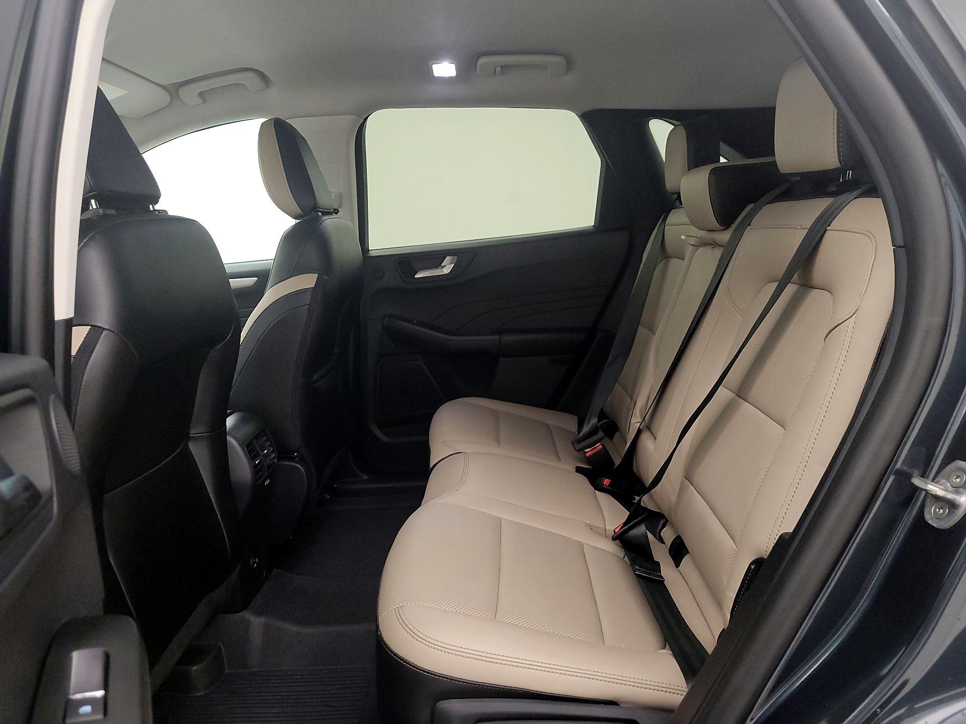 Thumbnail: 2022 Ford Escape - 20